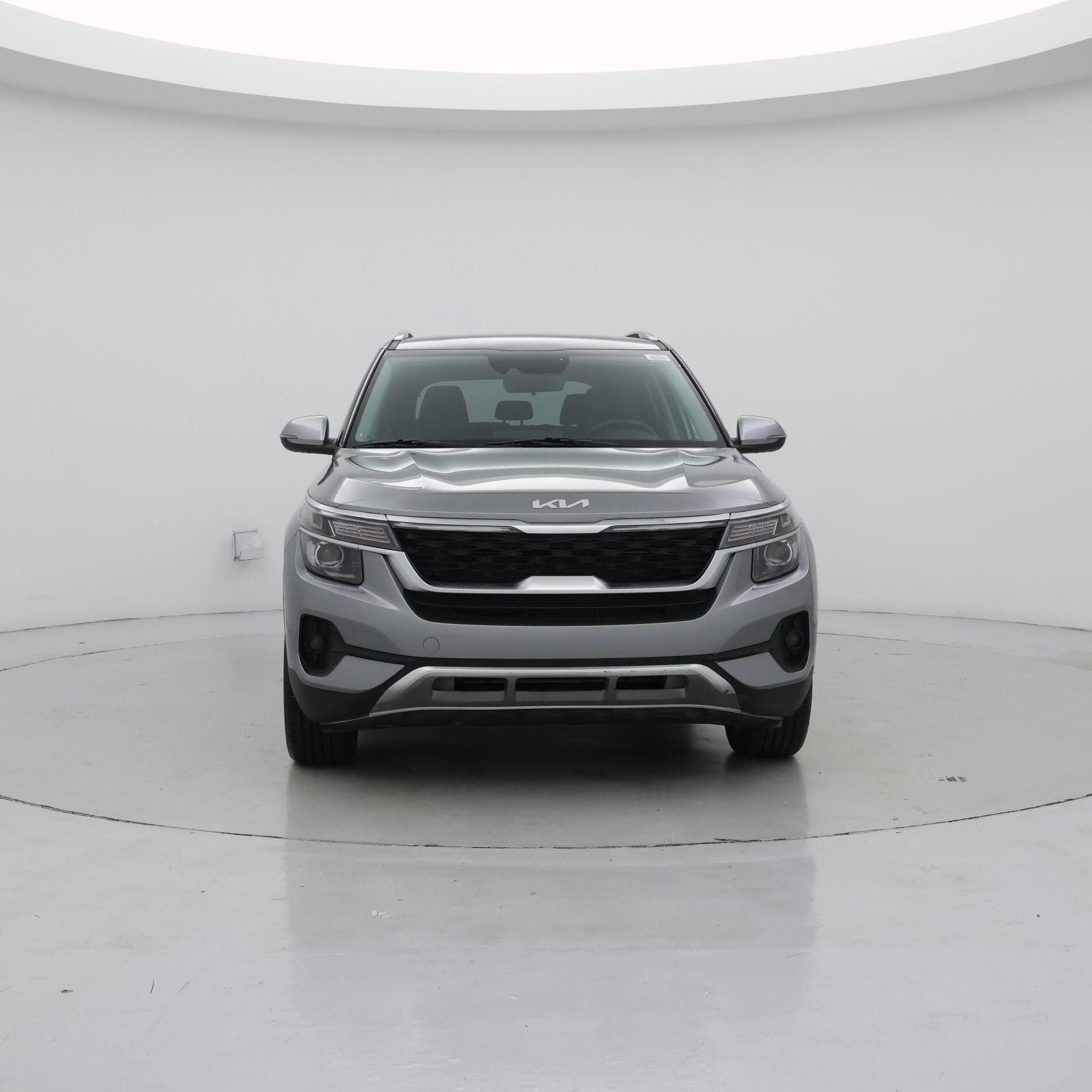 Thumbnail: 2023 Kia Seltos - 5