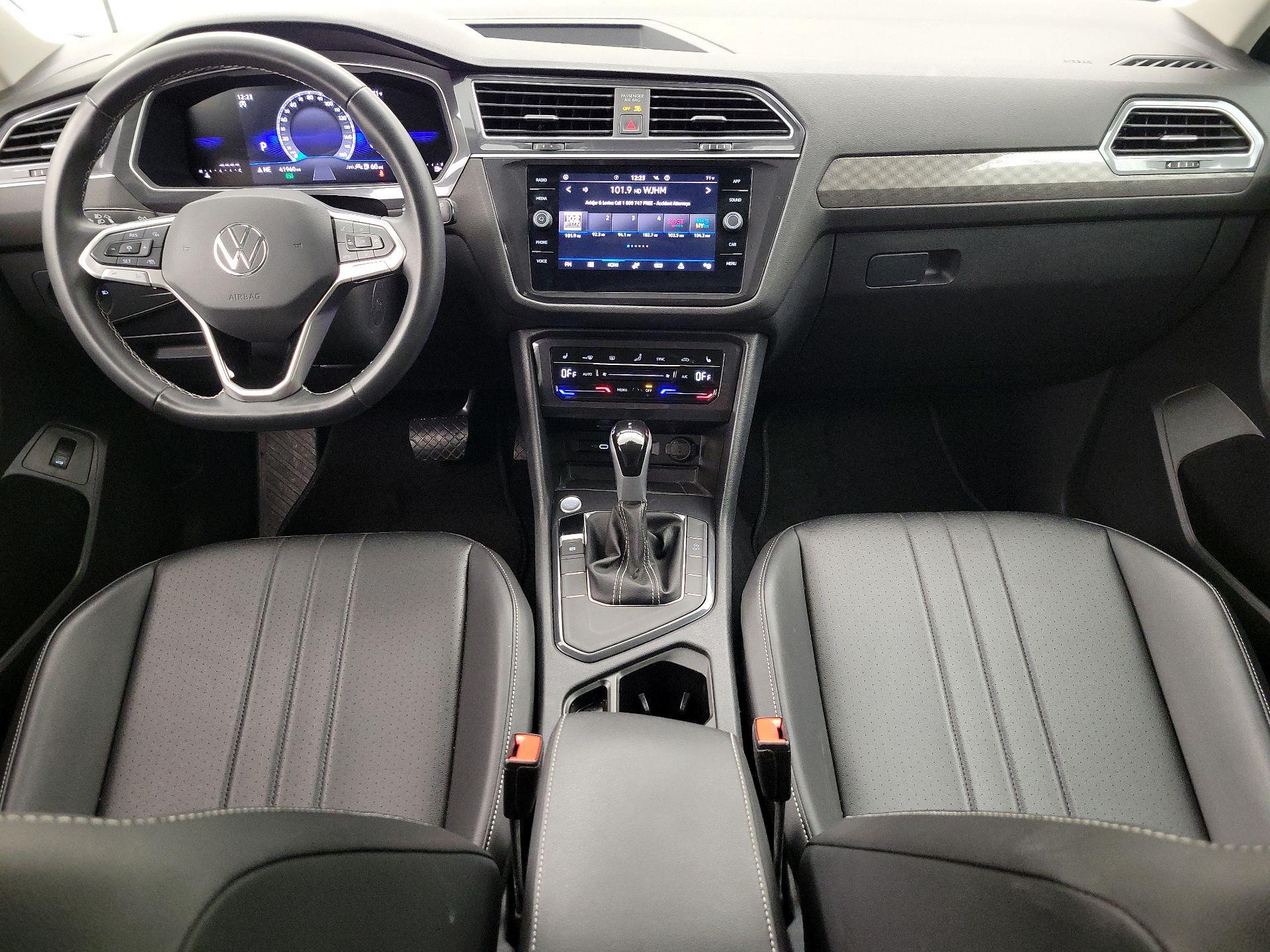 Thumbnail: 2024 Volkswagen Tiguan - 9