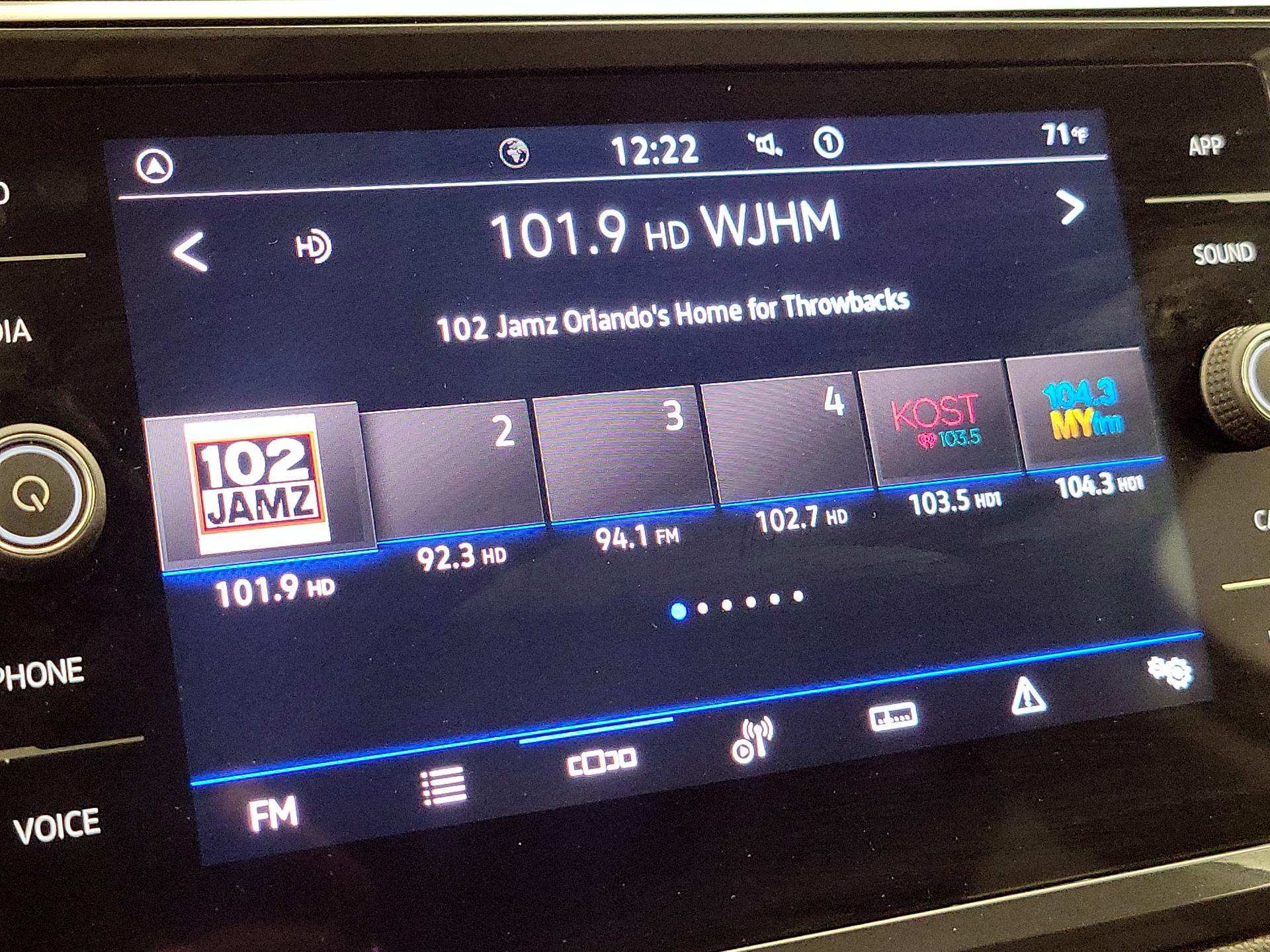 Thumbnail: 2024 Volkswagen Tiguan - 15