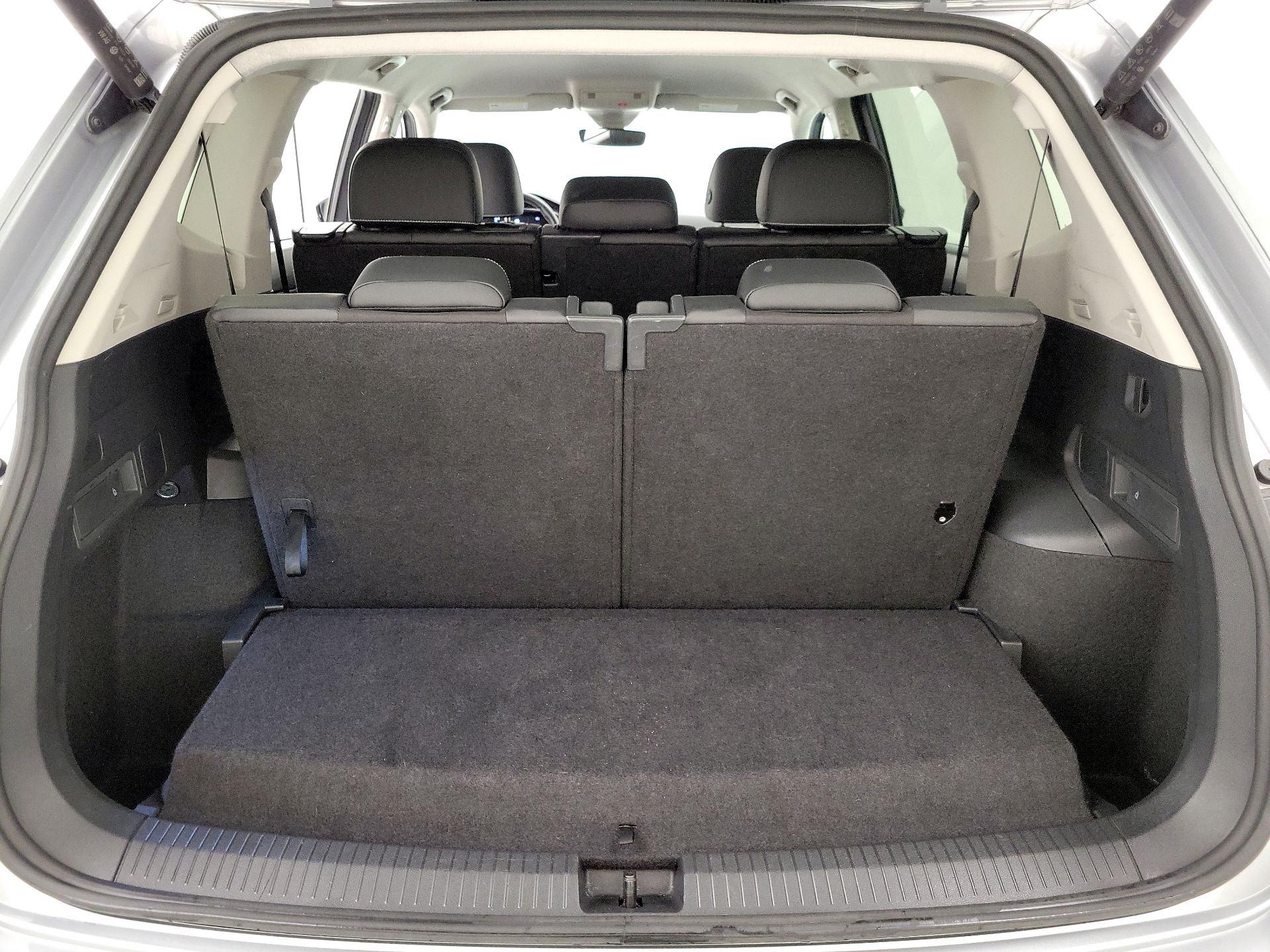 Thumbnail: 2024 Volkswagen Tiguan - 20