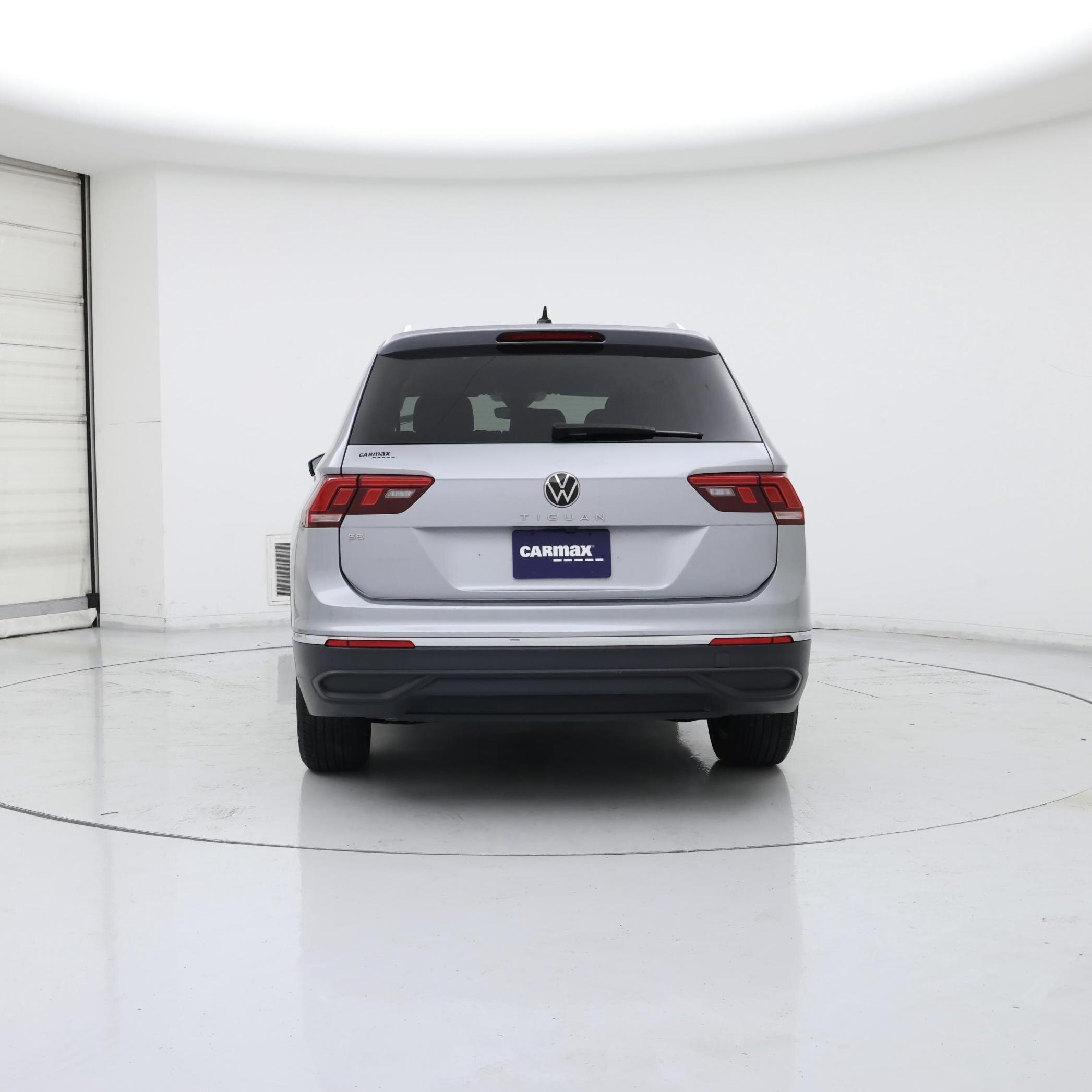 Thumbnail: 2024 Volkswagen Tiguan - 6