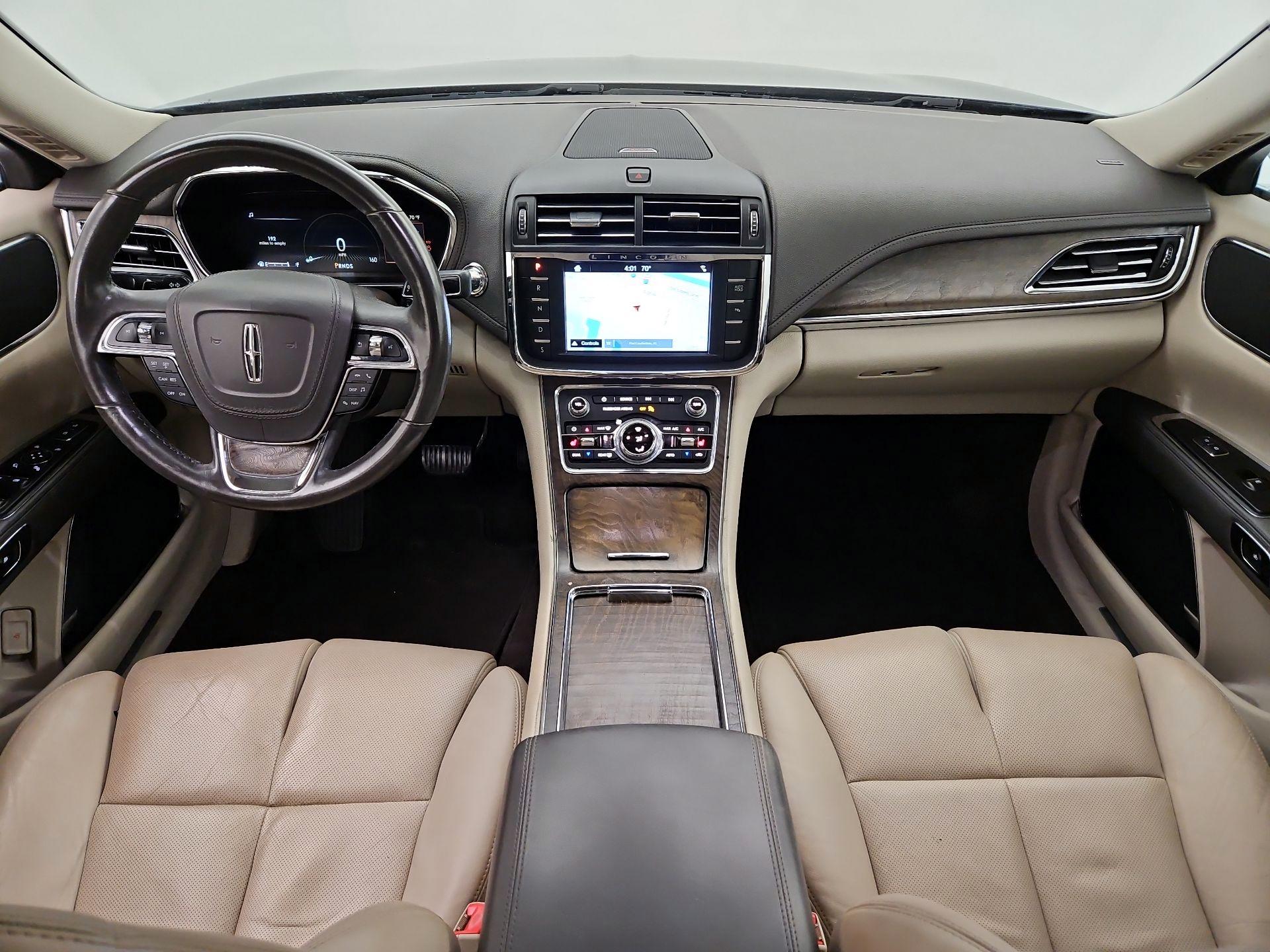 Thumbnail: 2017 Lincoln Continental - 9