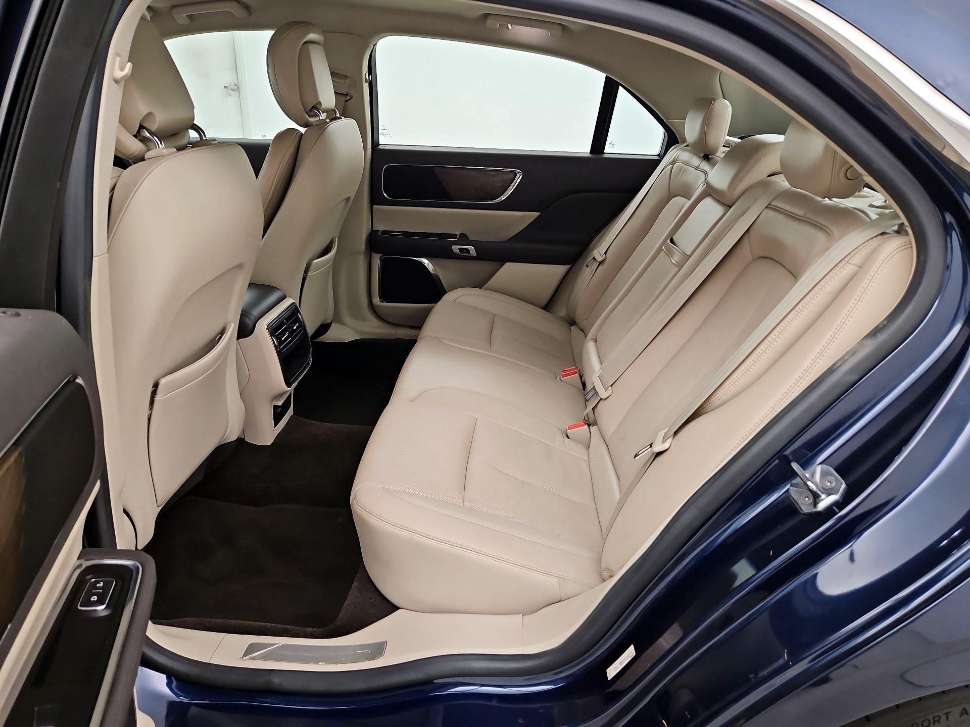 Thumbnail: 2017 Lincoln Continental - 20