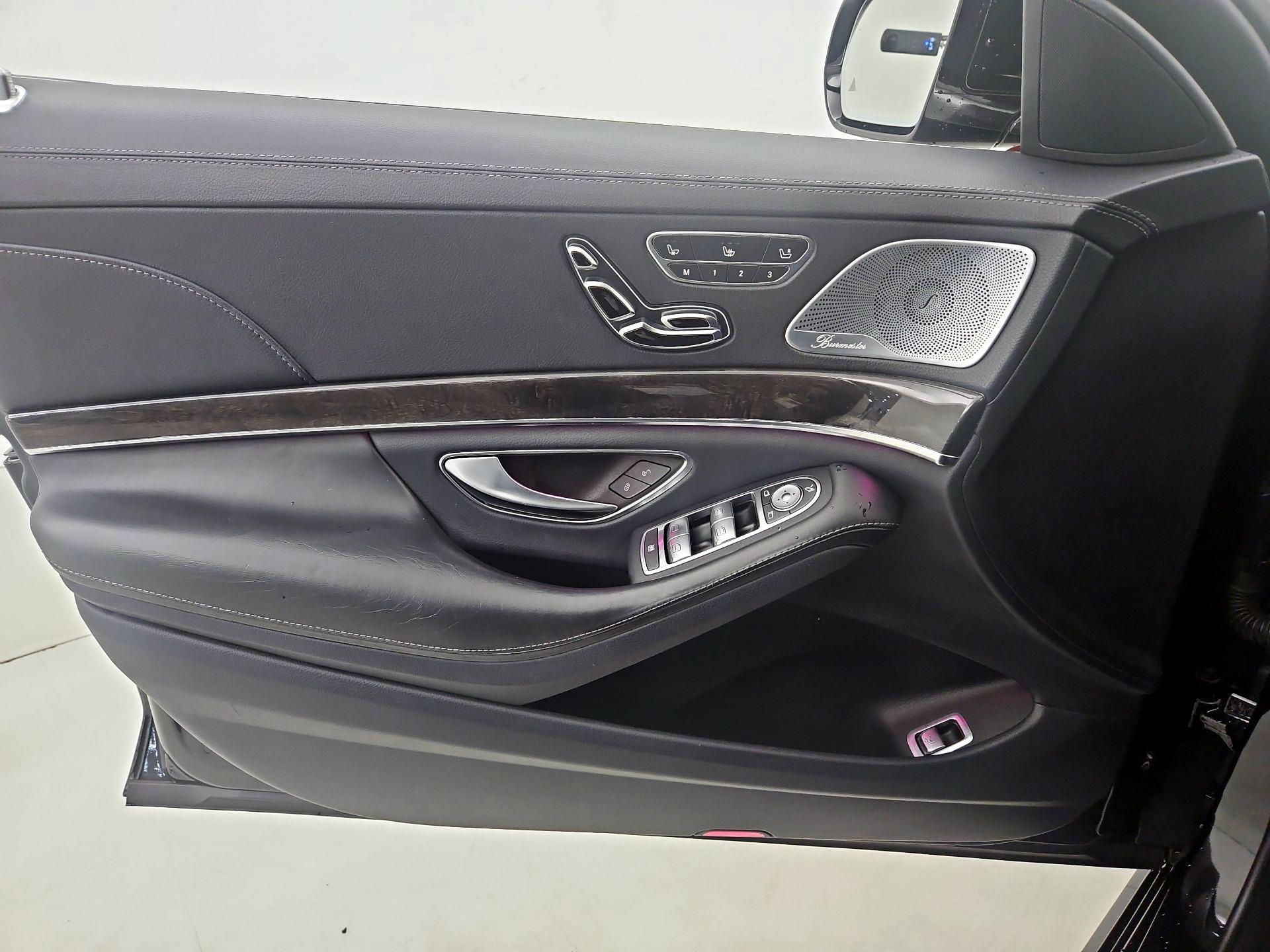 Thumbnail: 2019 Mercedes-Benz S-Class - 12