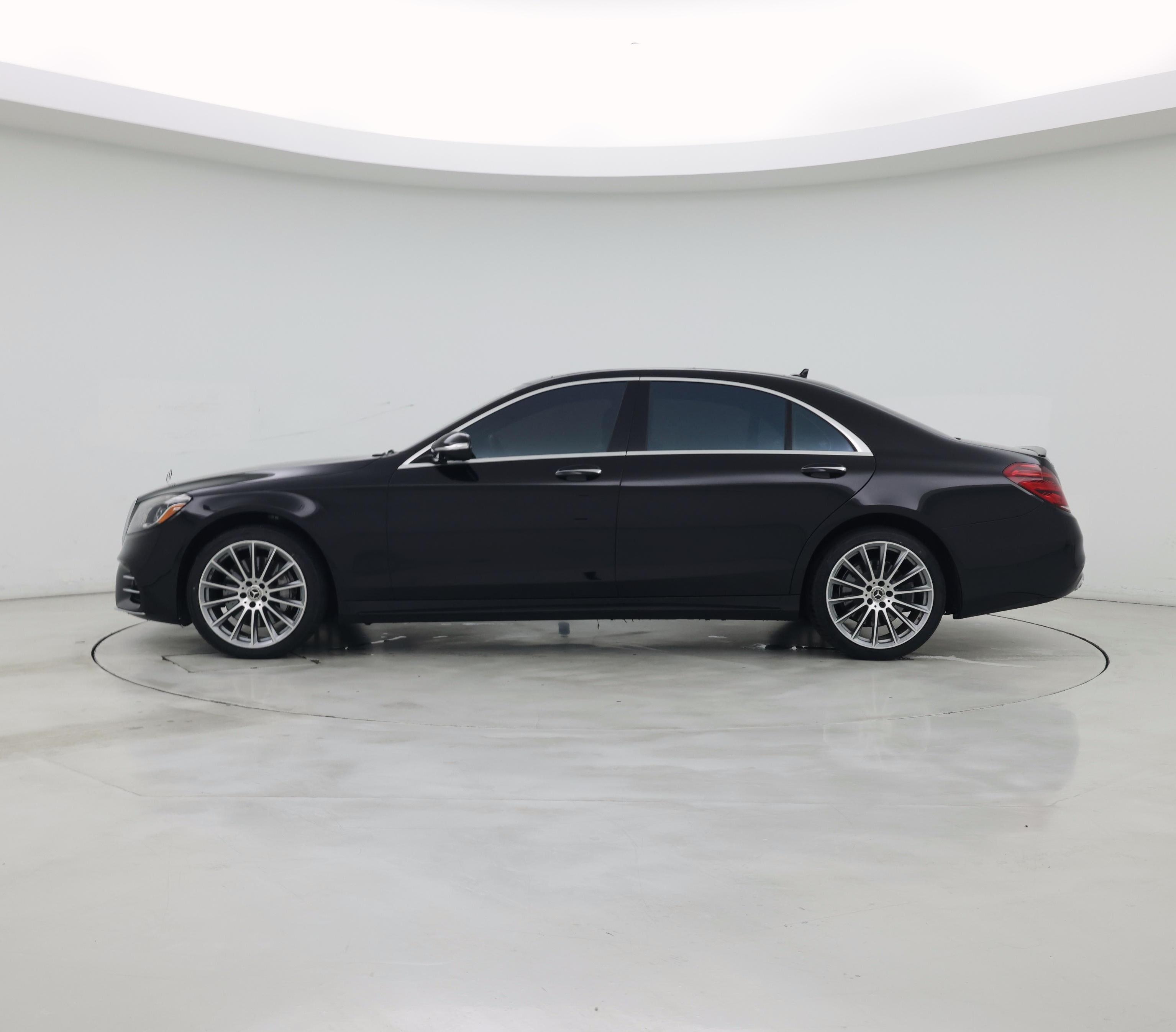 Thumbnail: 2019 Mercedes-Benz S-Class - 3