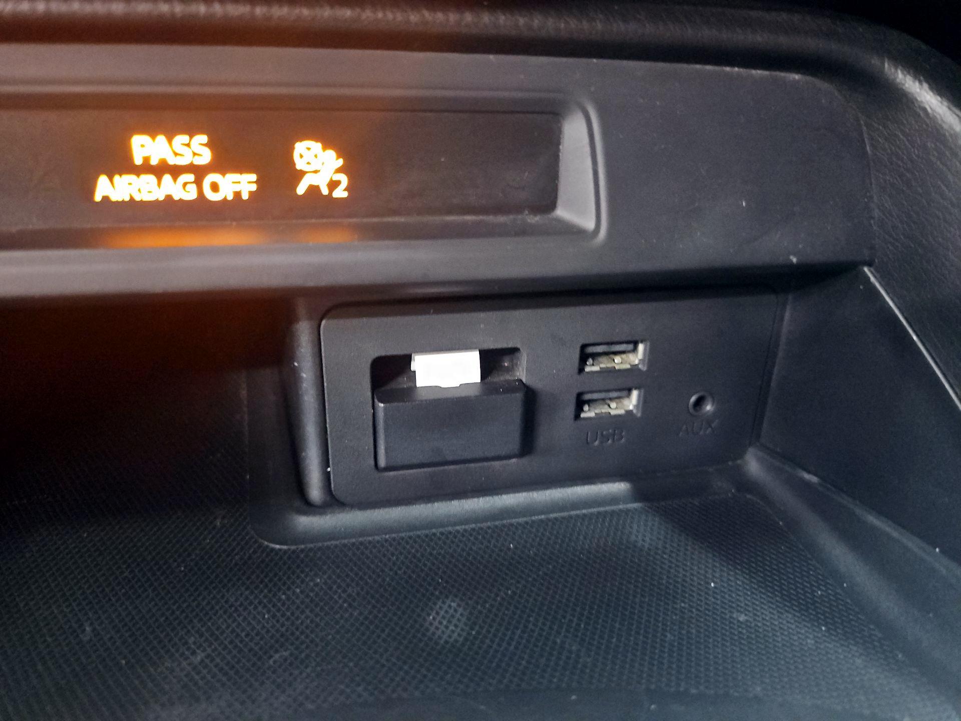 Thumbnail: 2016 Mazda MX-5 Miata - 18