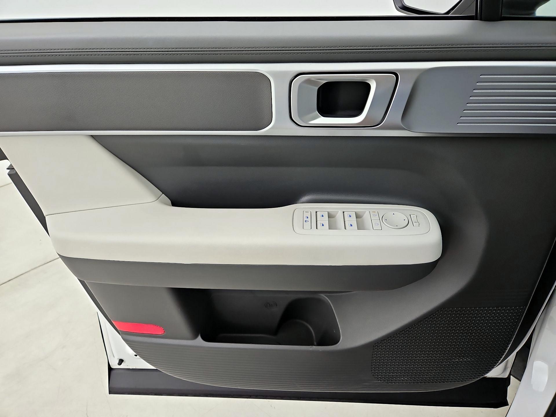 Thumbnail: 2024 Hyundai Santa Fe - 12