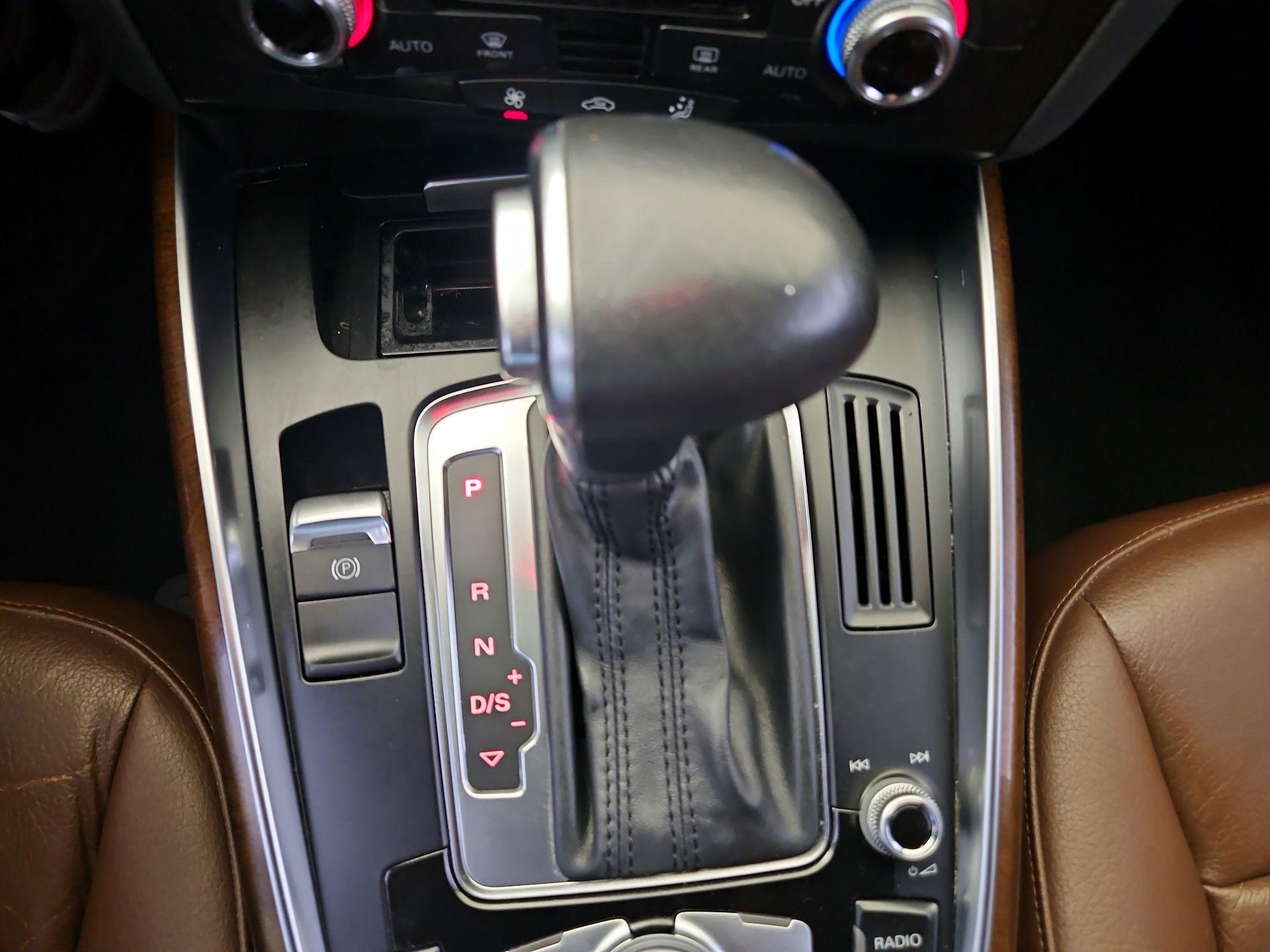 Thumbnail: 2015 Audi Q5 - 14