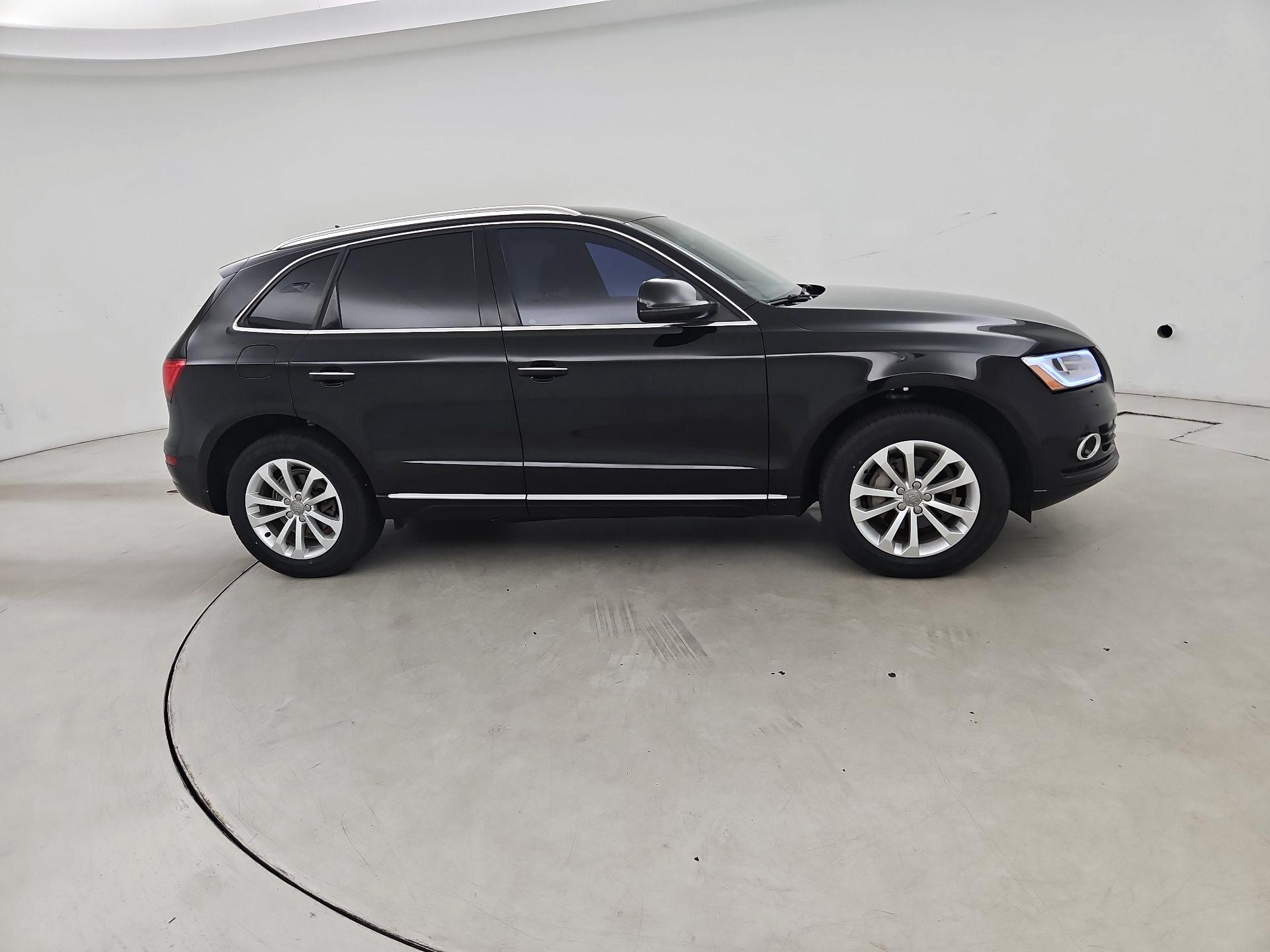 Thumbnail: 2015 Audi Q5 - 4