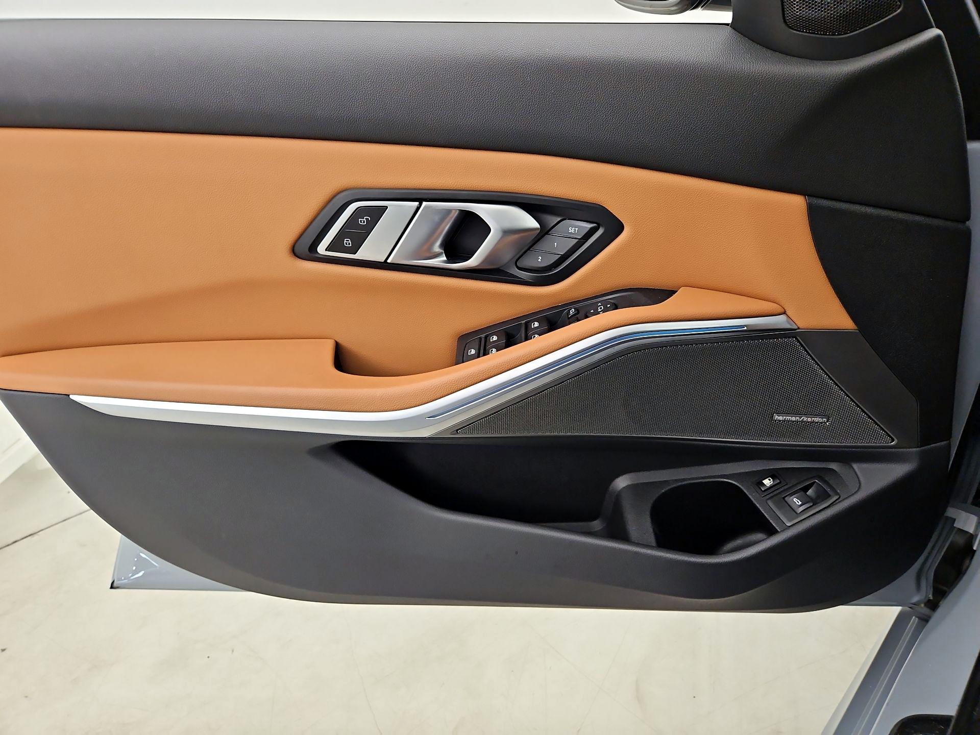 Thumbnail: 2023 BMW 3 Series - 12