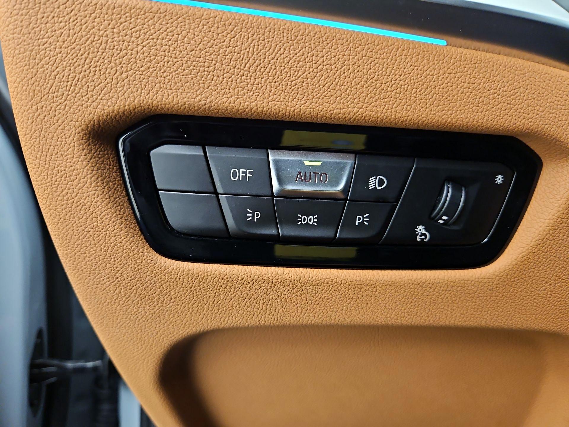 Thumbnail: 2023 BMW 3 Series - 13