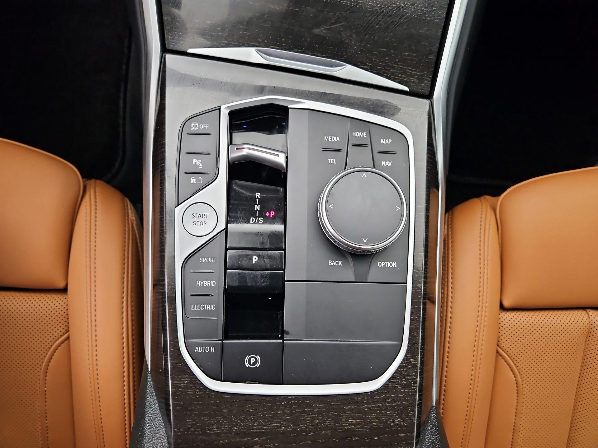 Thumbnail: 2023 BMW 3 Series - 18