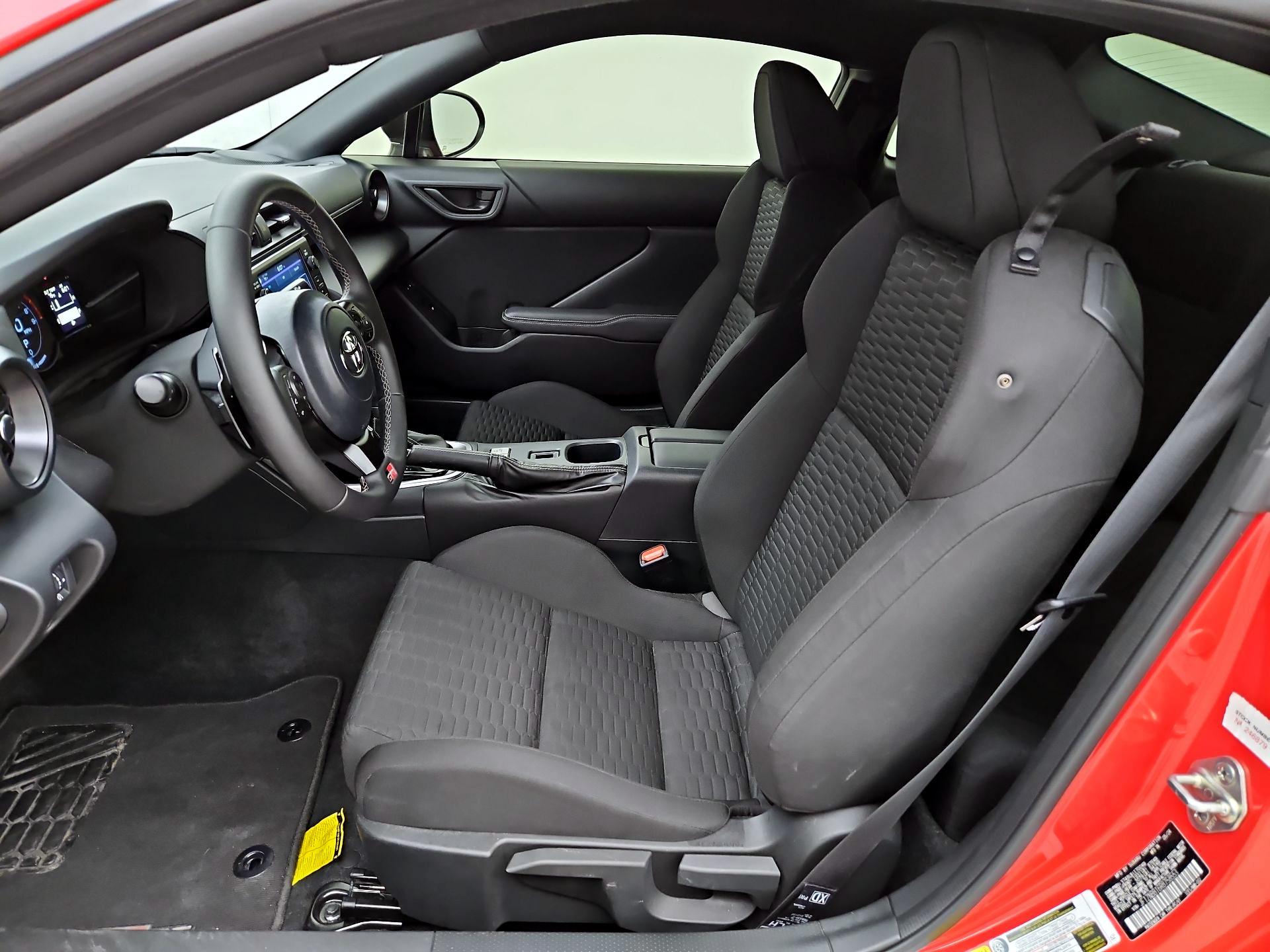 Thumbnail: 2024 Toyota GR86 - 11