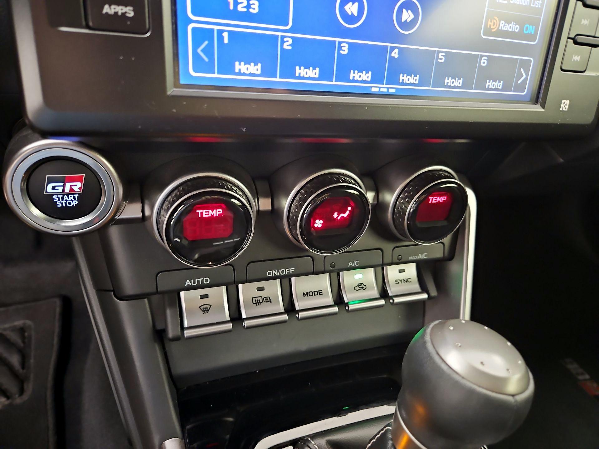 Thumbnail: 2024 Toyota GR86 - 16