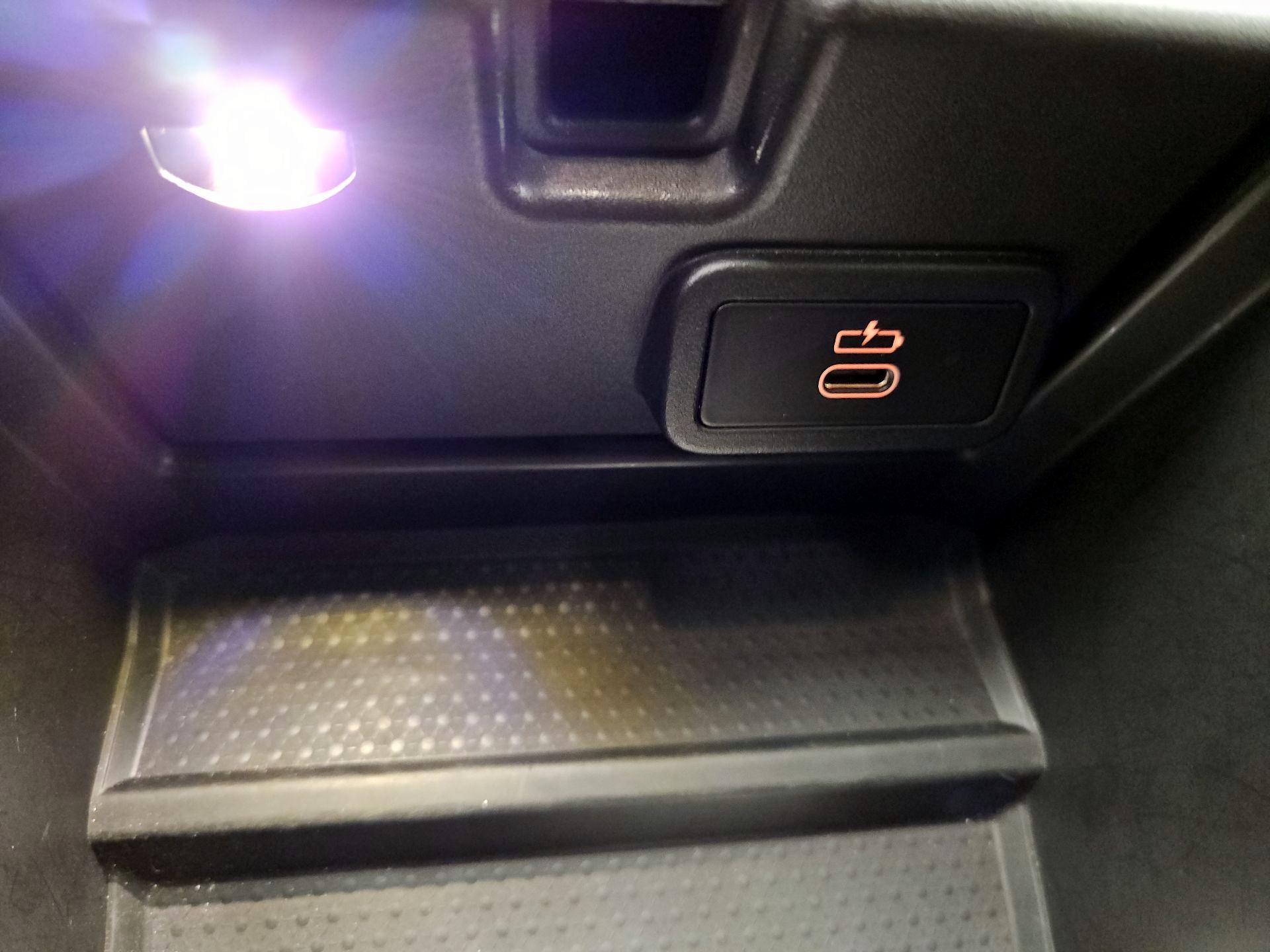 Thumbnail: 2024 BMW M2 - 19