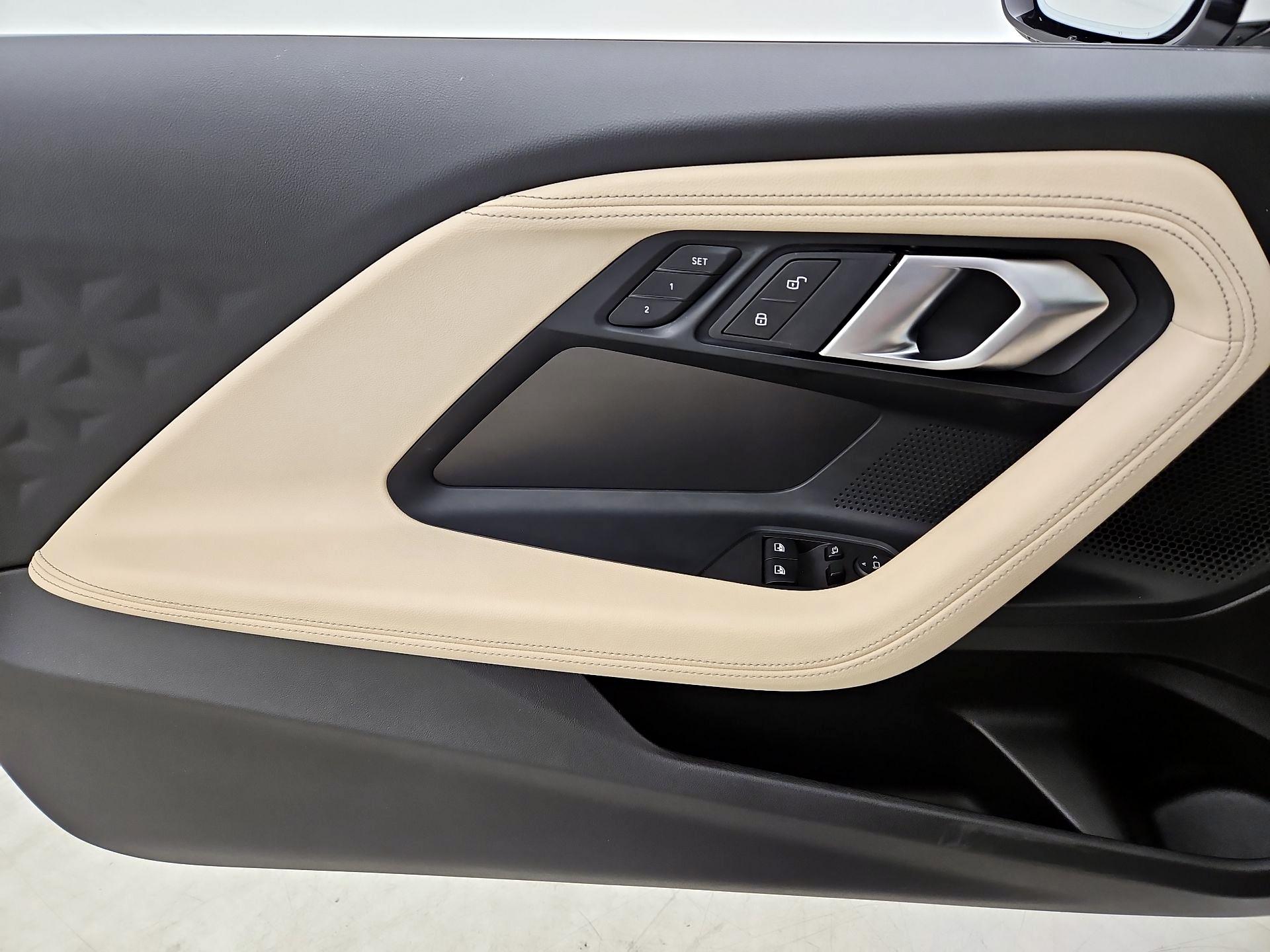 Thumbnail: 2024 BMW 2 Series - 12