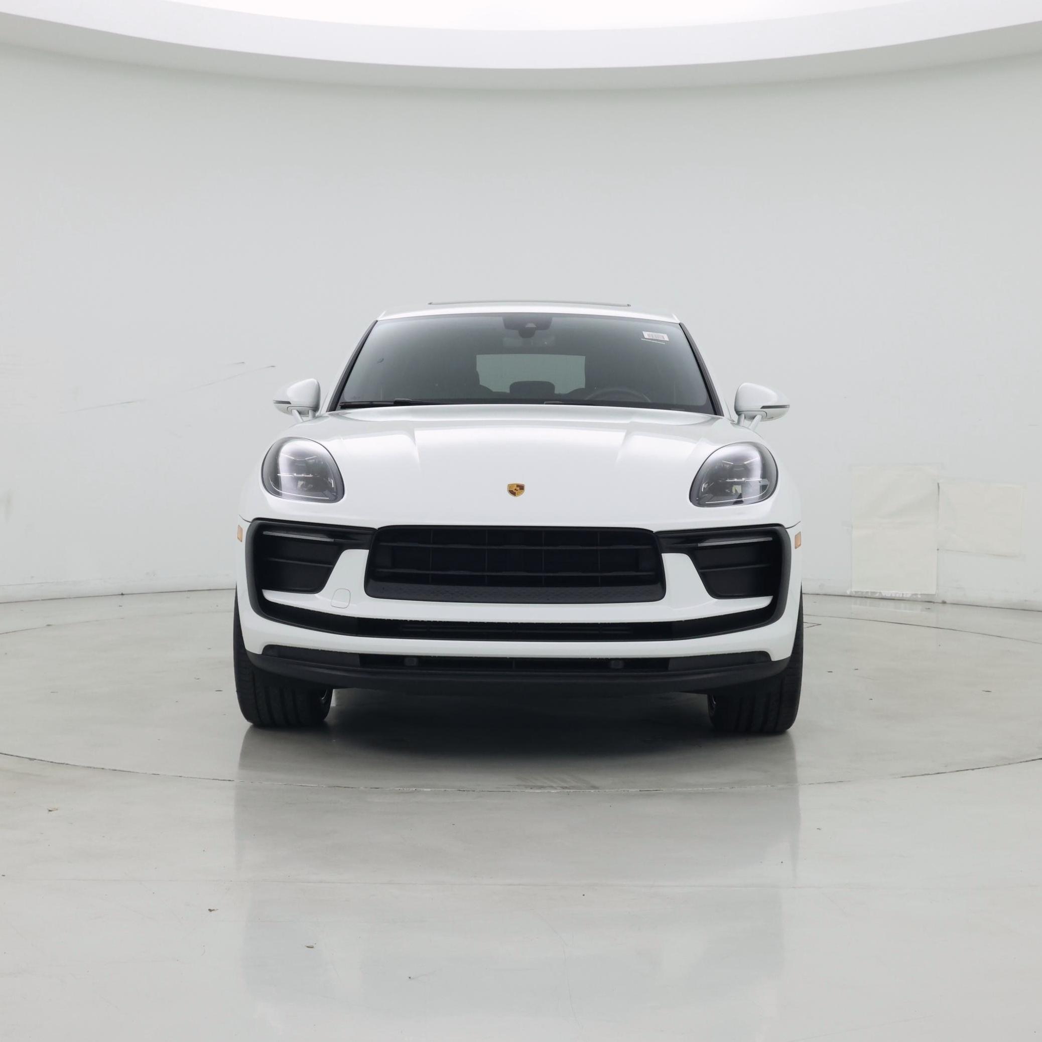 Thumbnail: 2022 Porsche Macan - 5