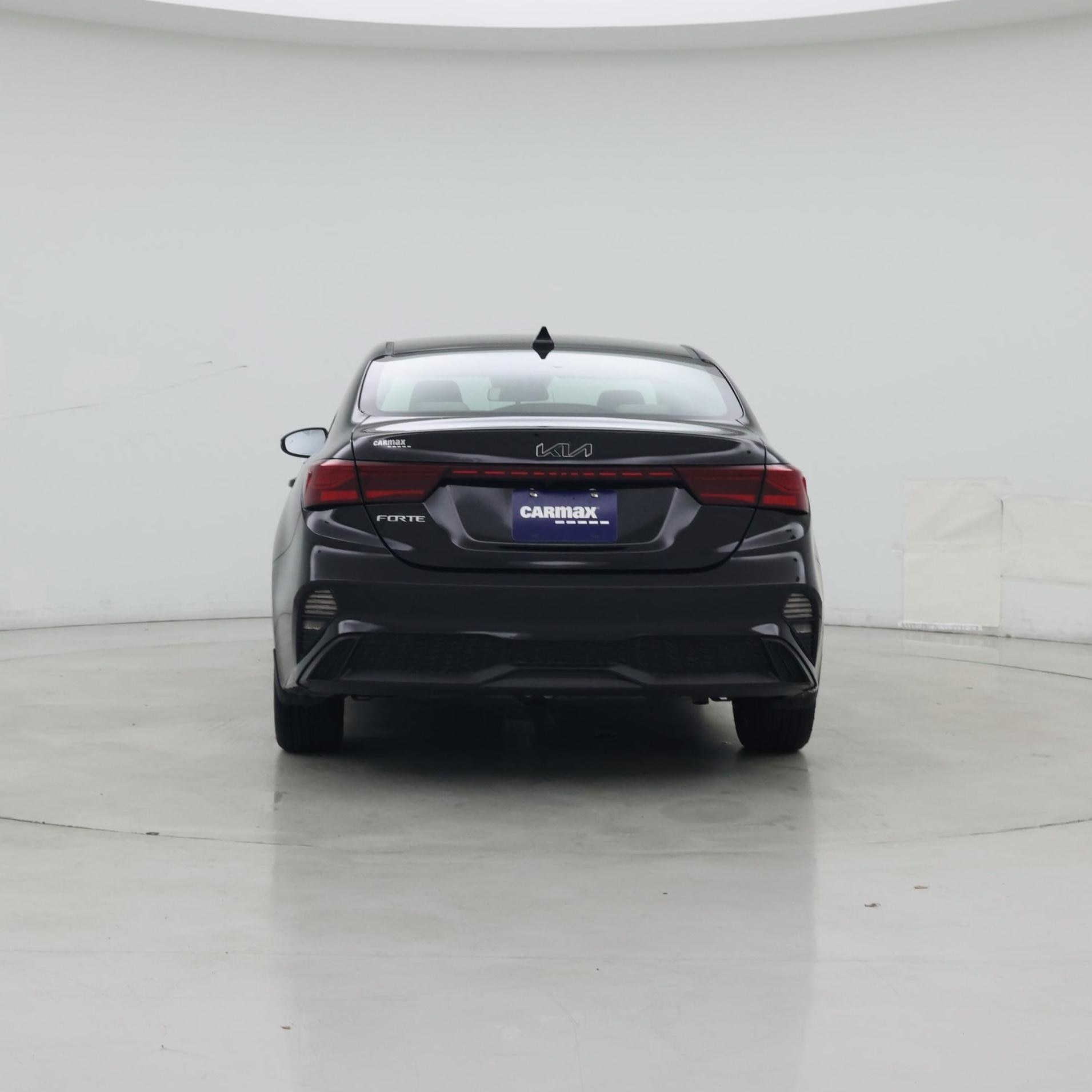 Thumbnail: 2023 Kia Forte - 6