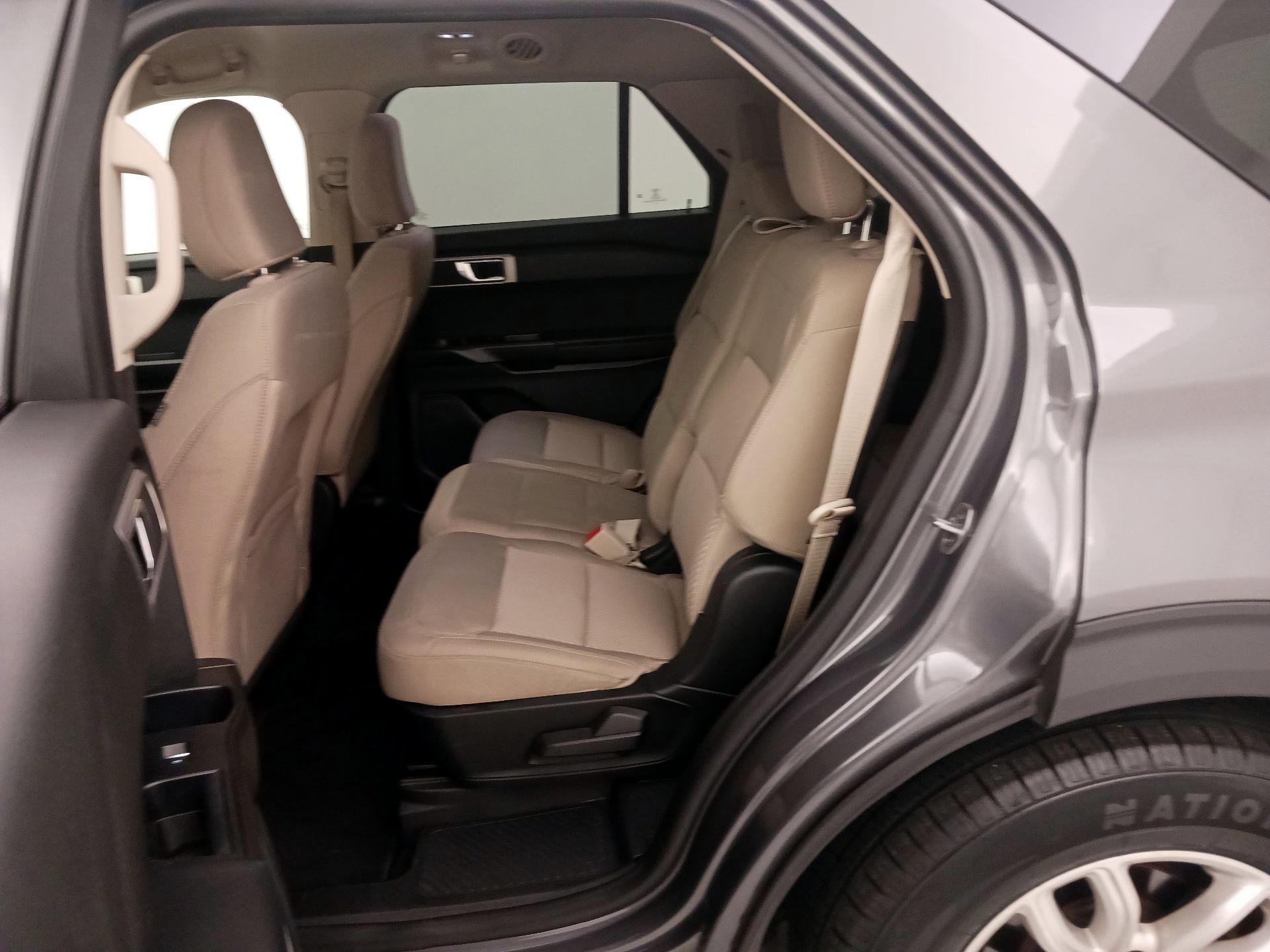 Thumbnail: 2021 Ford Explorer - 19