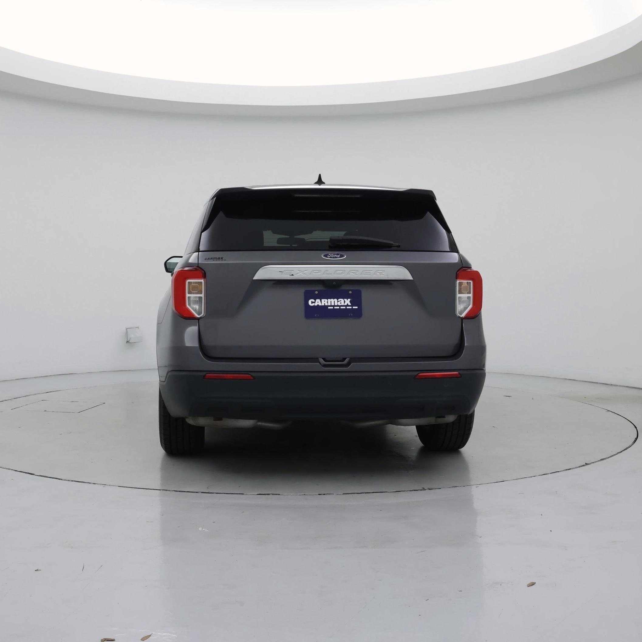 Thumbnail: 2021 Ford Explorer - 6