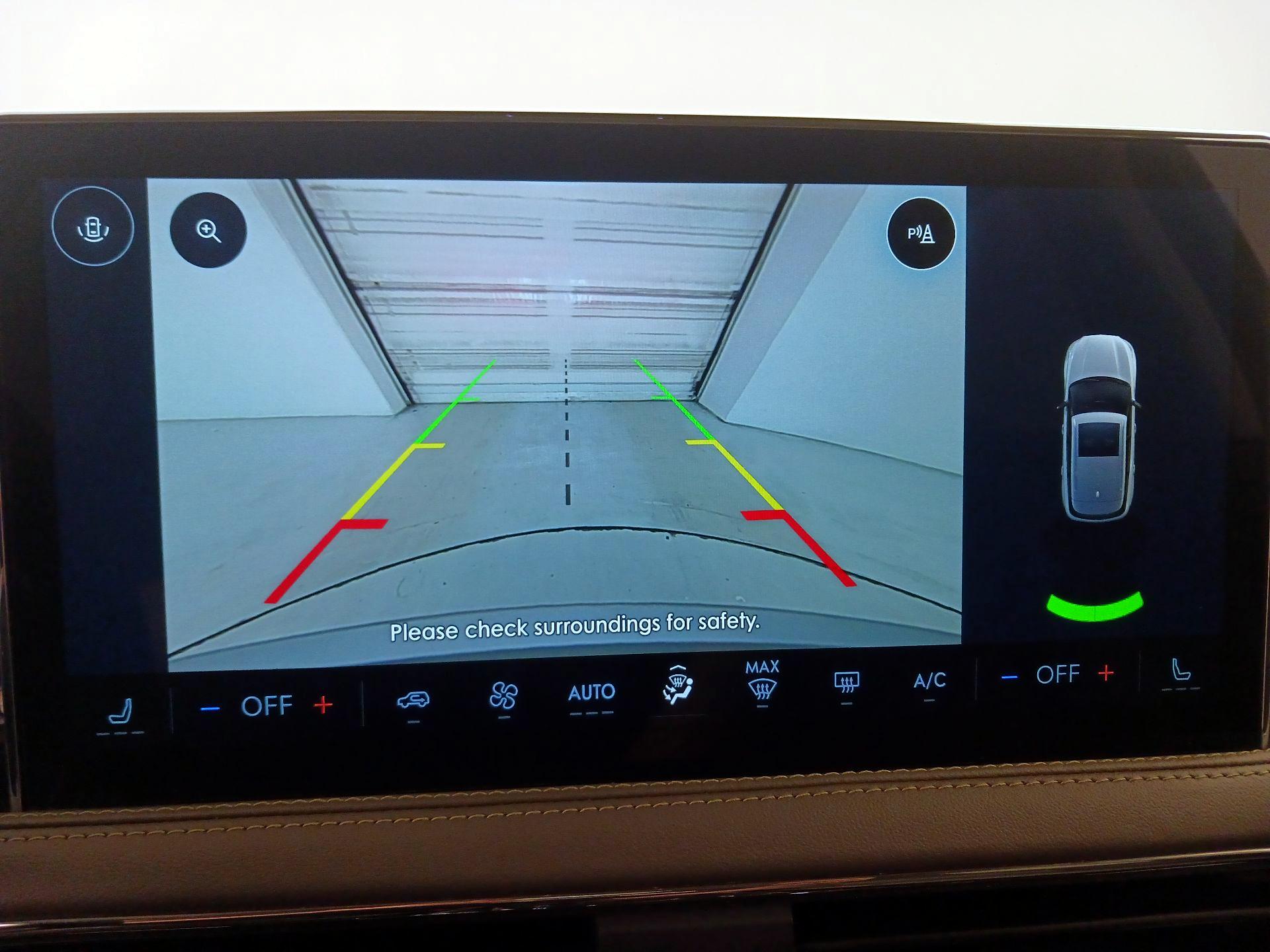 Thumbnail: 2024 Lincoln Corsair - 15