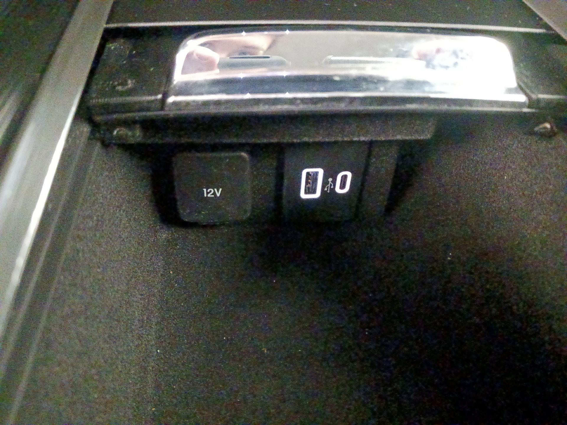 Thumbnail: 2024 Lincoln Corsair - 19