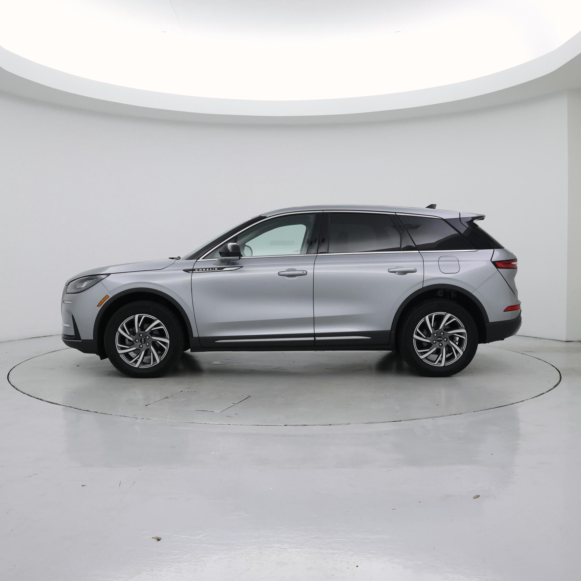 Thumbnail: 2024 Lincoln Corsair - 3