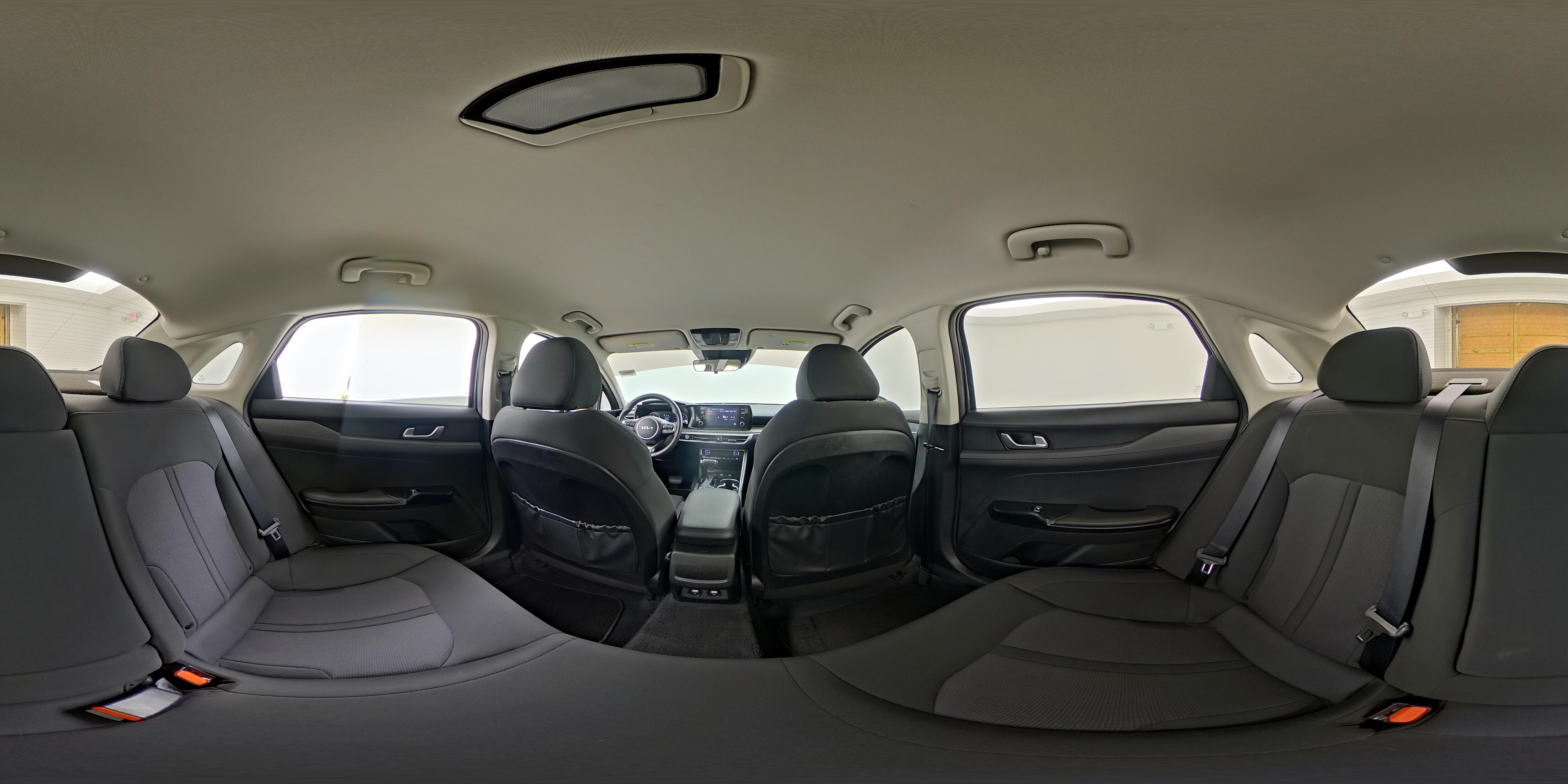 2022 Kia K5 LXS - Photo 25