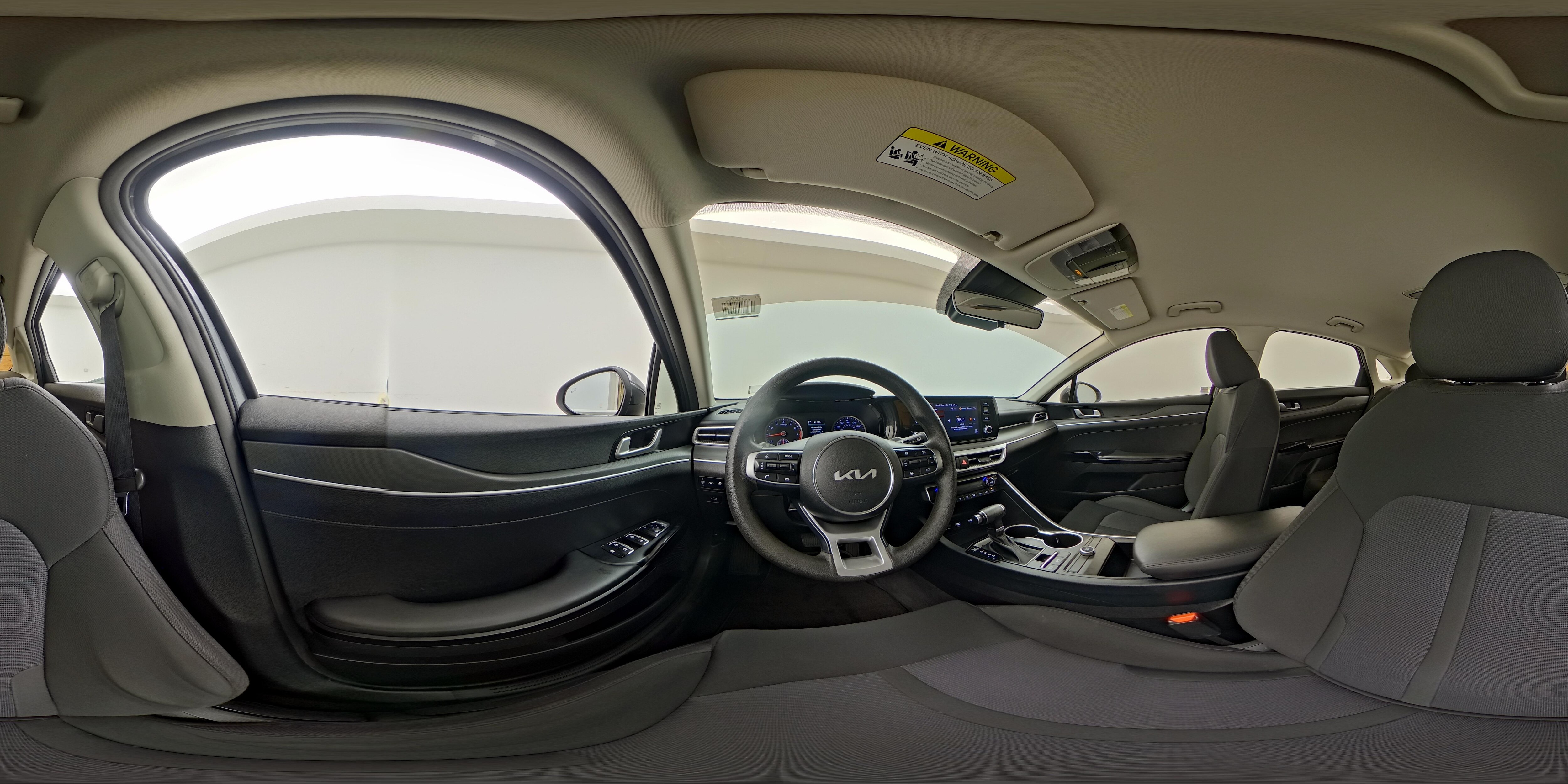 2022 Kia K5 LXS - Photo 26