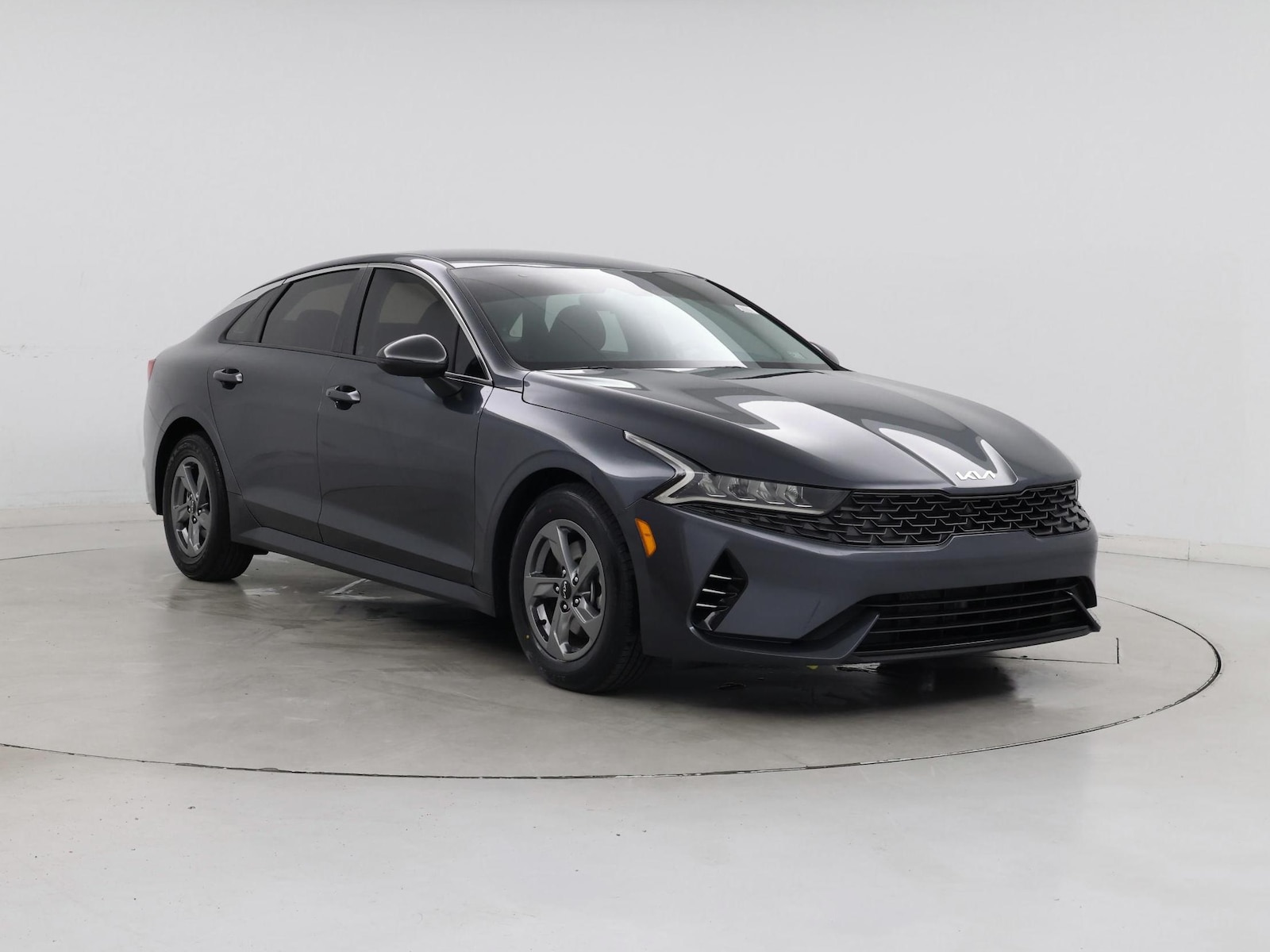 2022 Kia K5 LXS - Photo 2