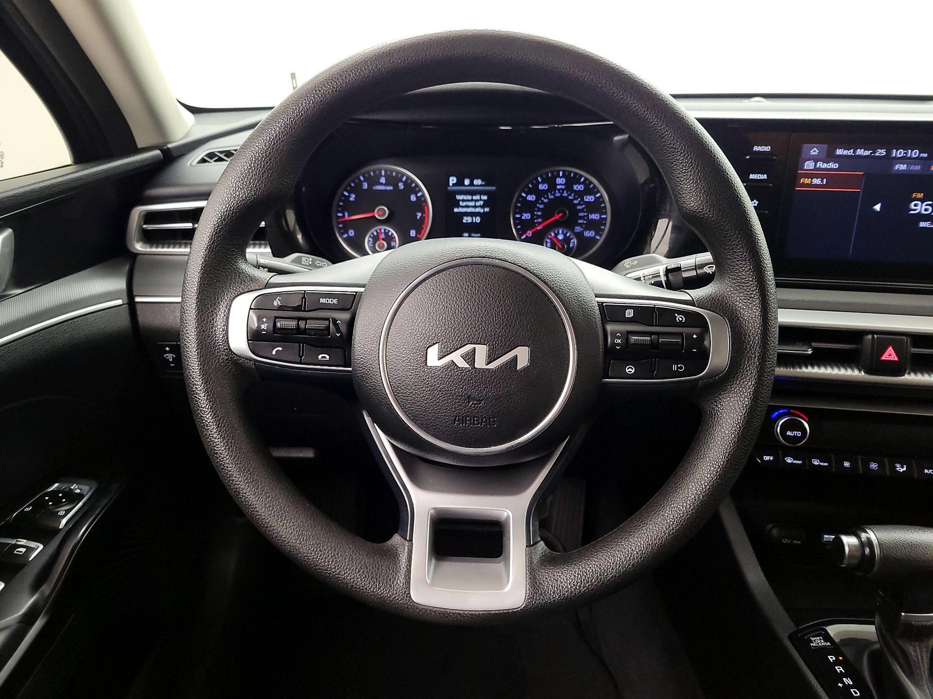 Thumbnail: 2022 Kia K5 - 10