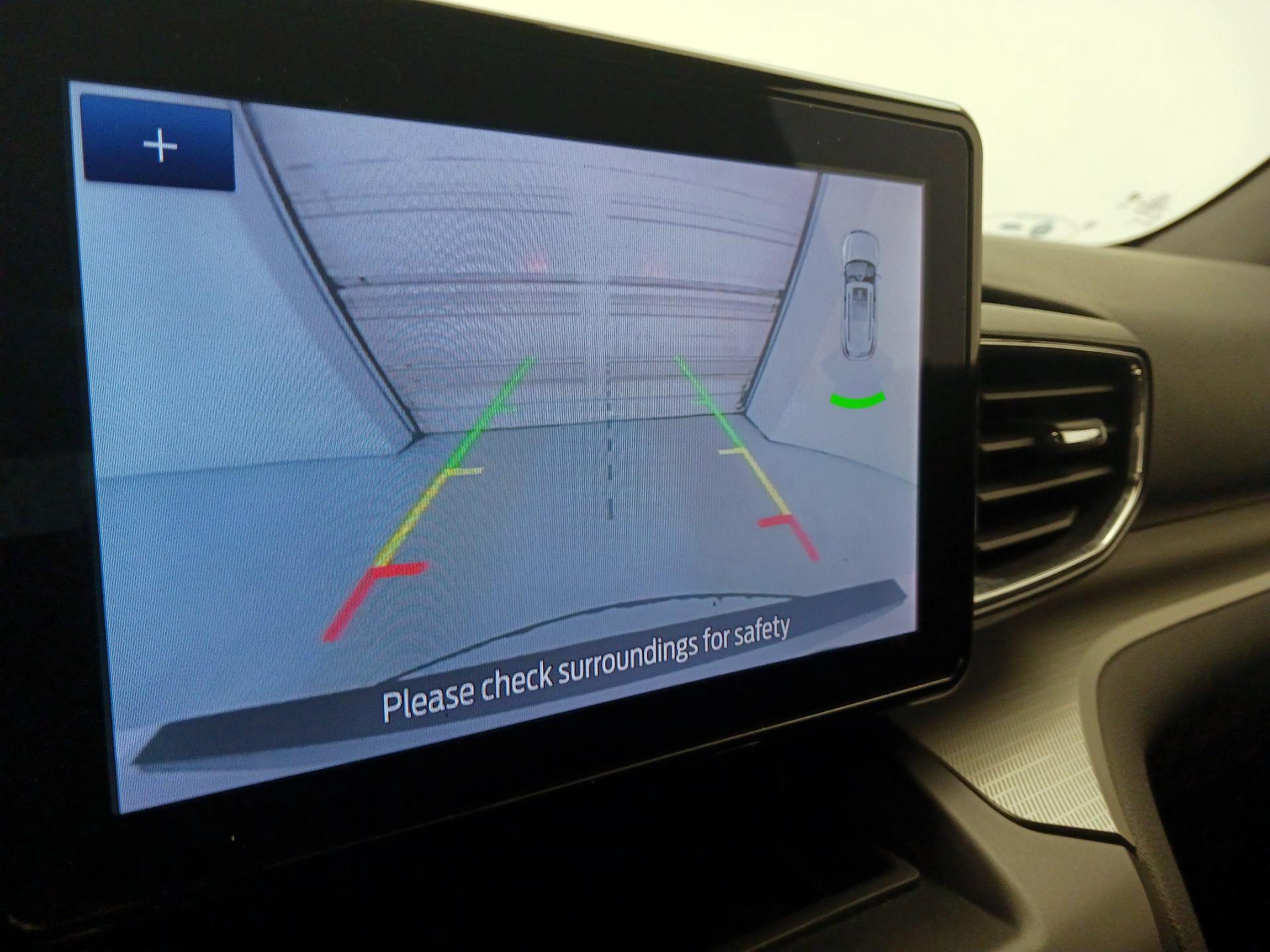 Thumbnail: 2020 Ford Explorer - 15