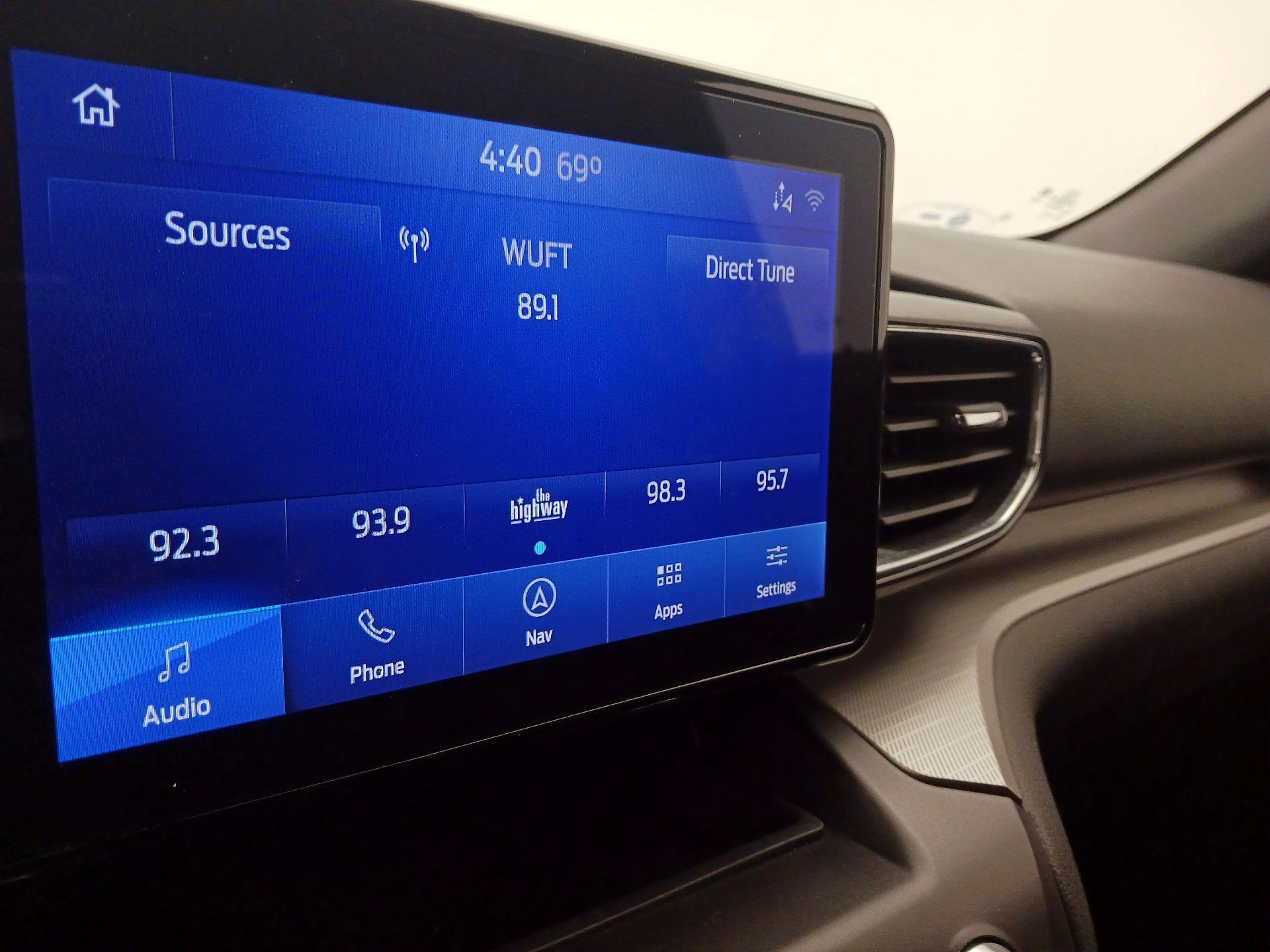 Thumbnail: 2020 Ford Explorer - 16