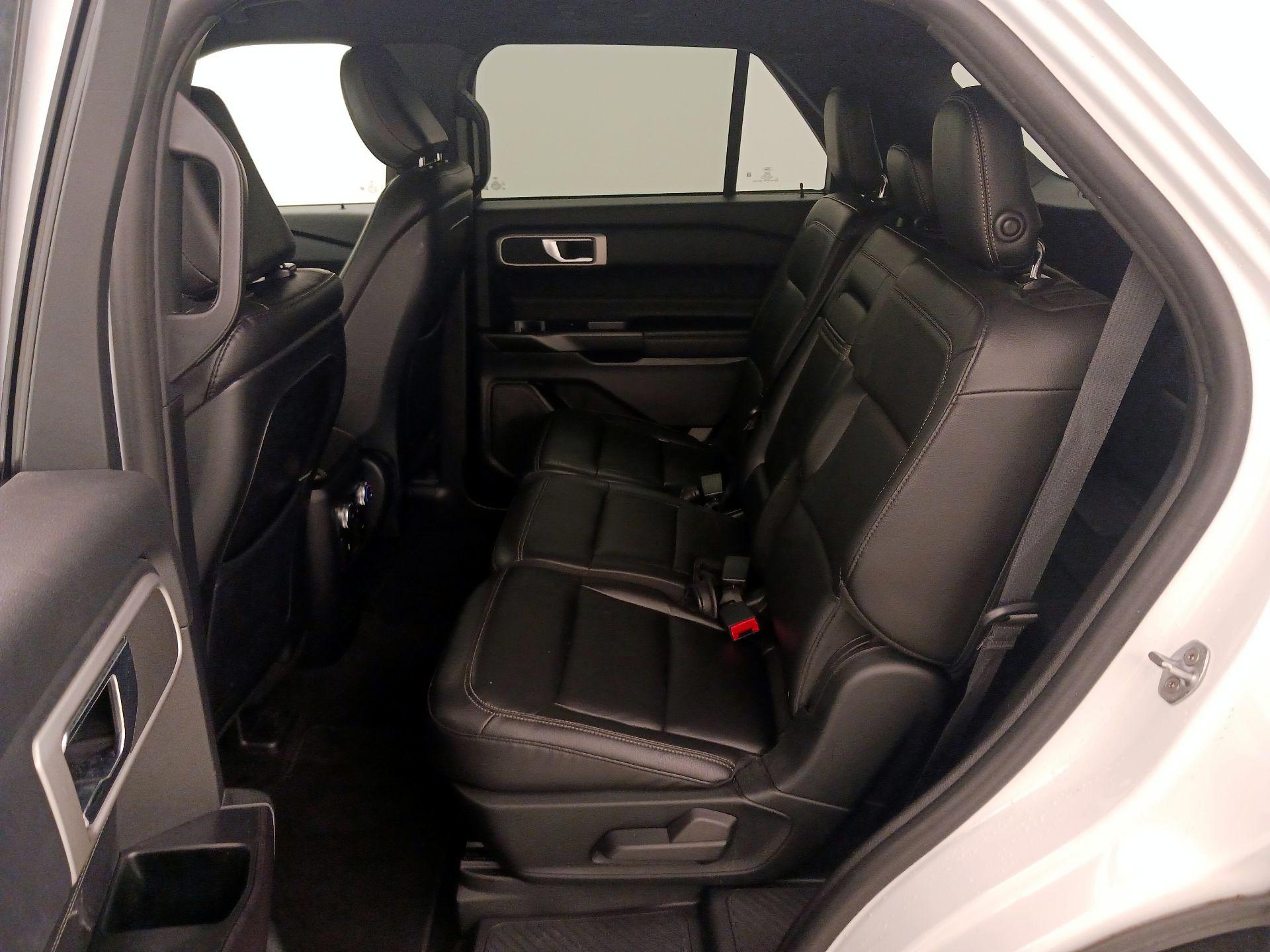 Thumbnail: 2020 Ford Explorer - 20