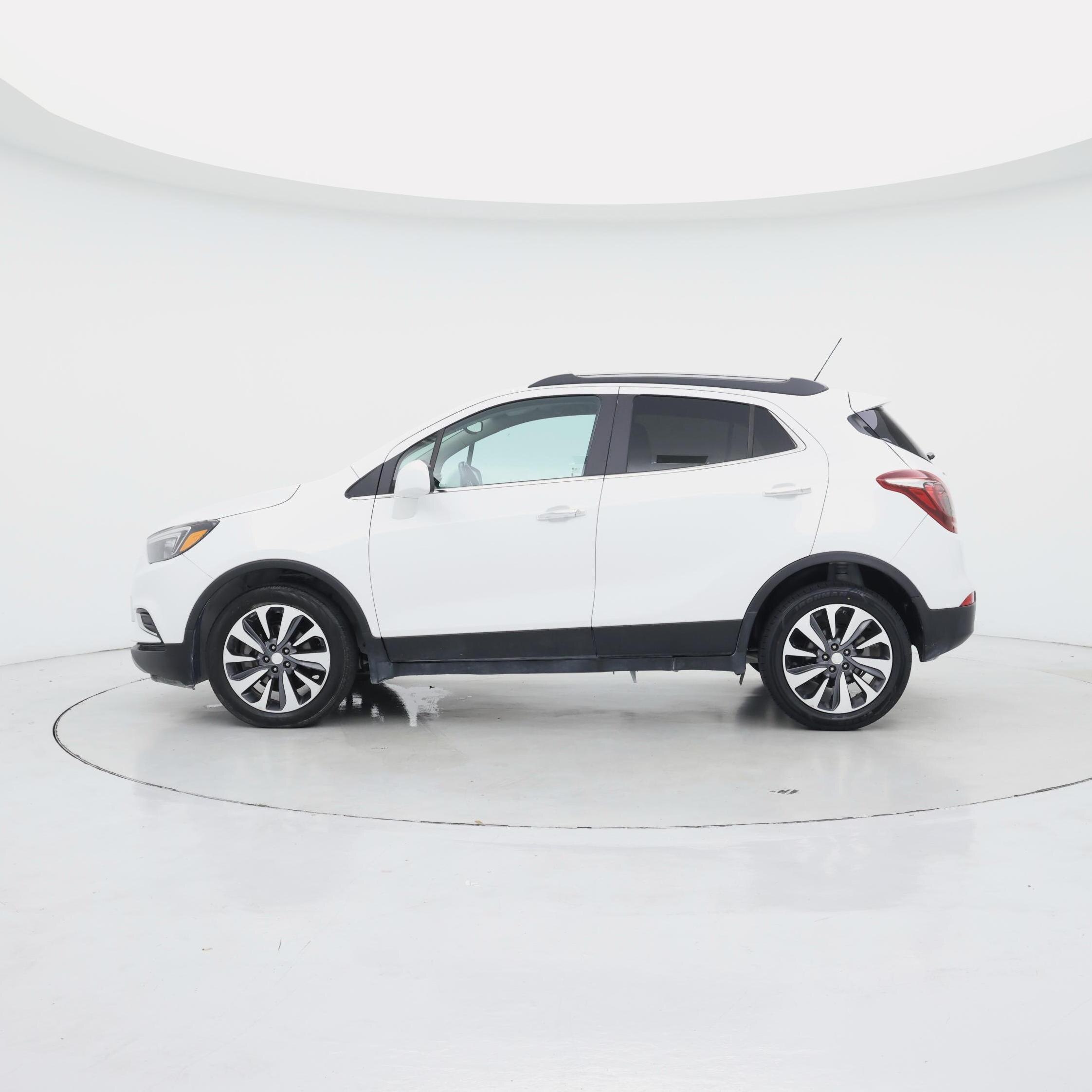 Thumbnail: 2022 Buick Encore - 3