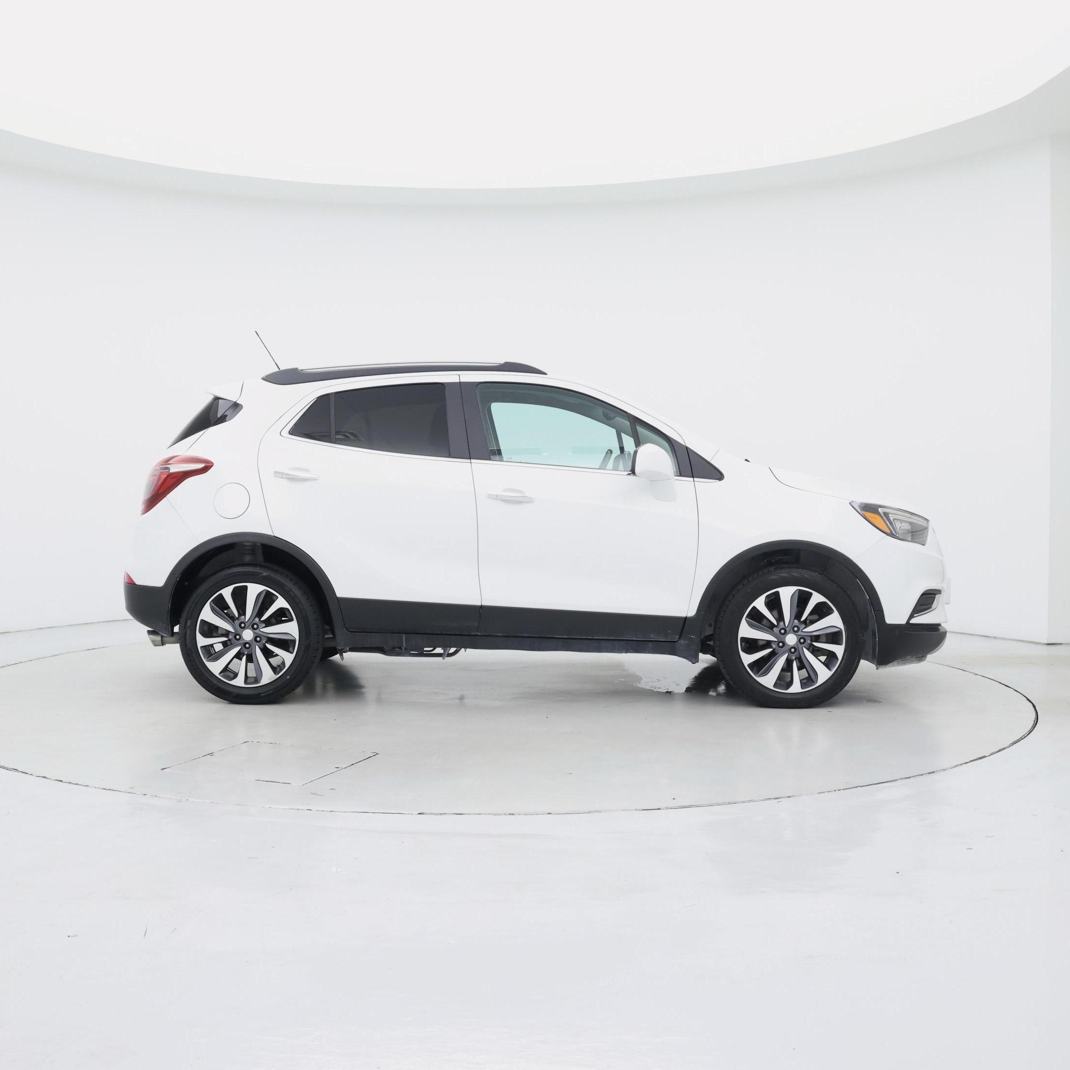 Thumbnail: 2022 Buick Encore - 7