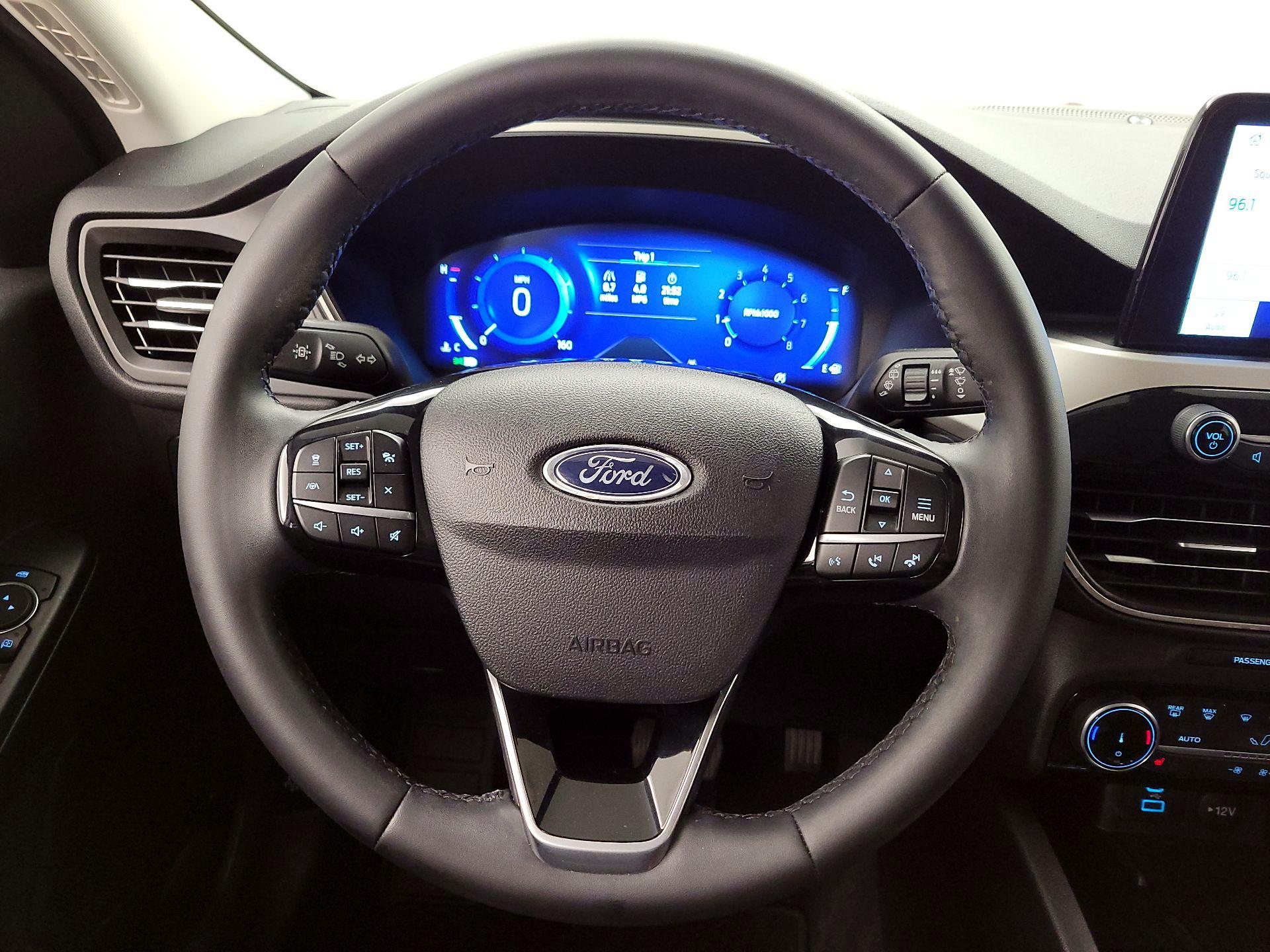 Thumbnail: 2022 Ford Escape - 10