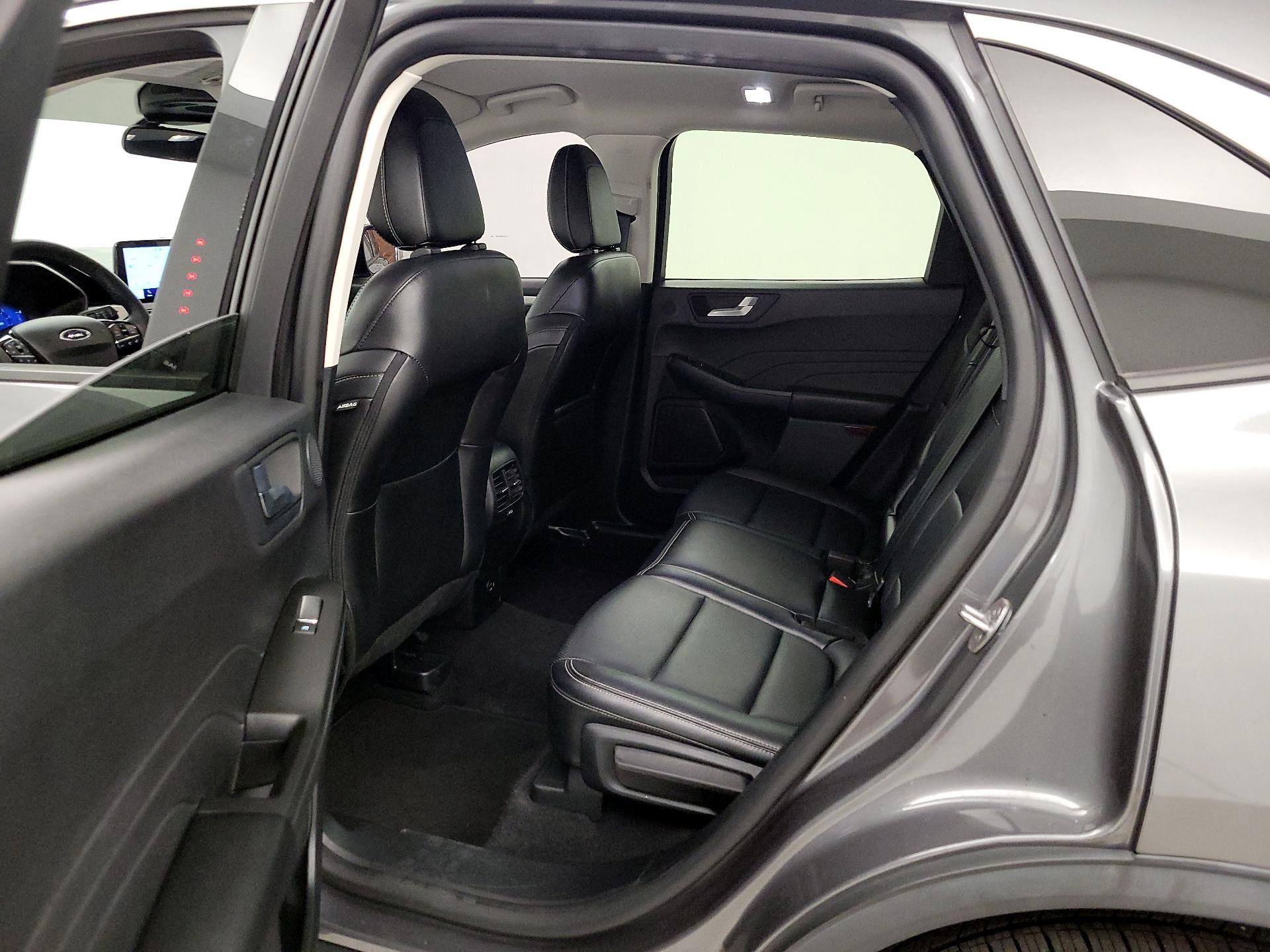 Thumbnail: 2022 Ford Escape - 19