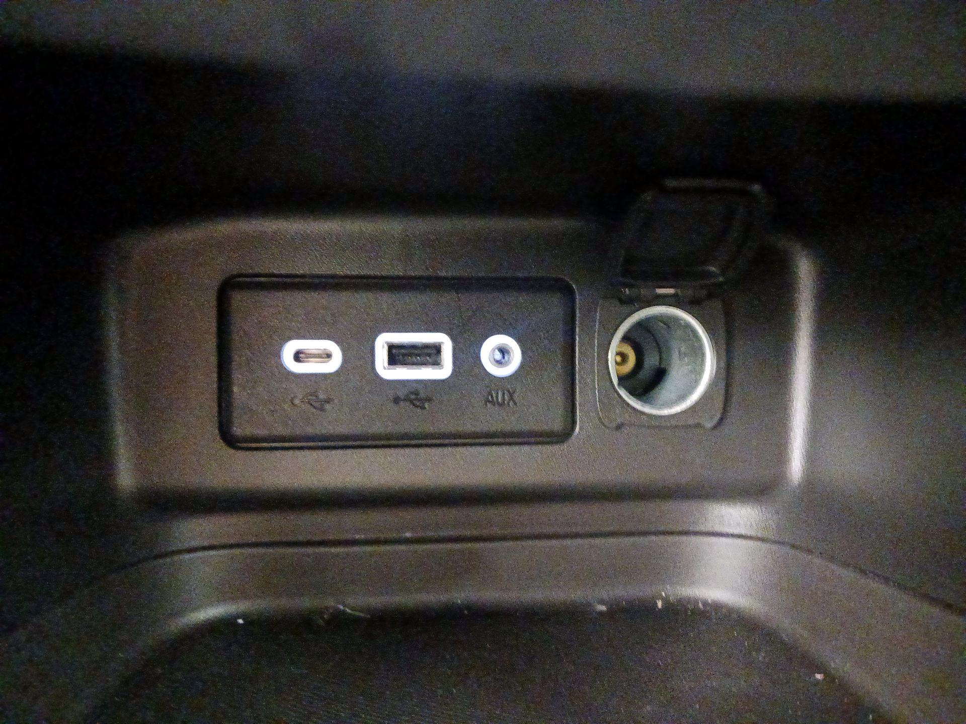 Thumbnail: 2022 Chevrolet Equinox - 18