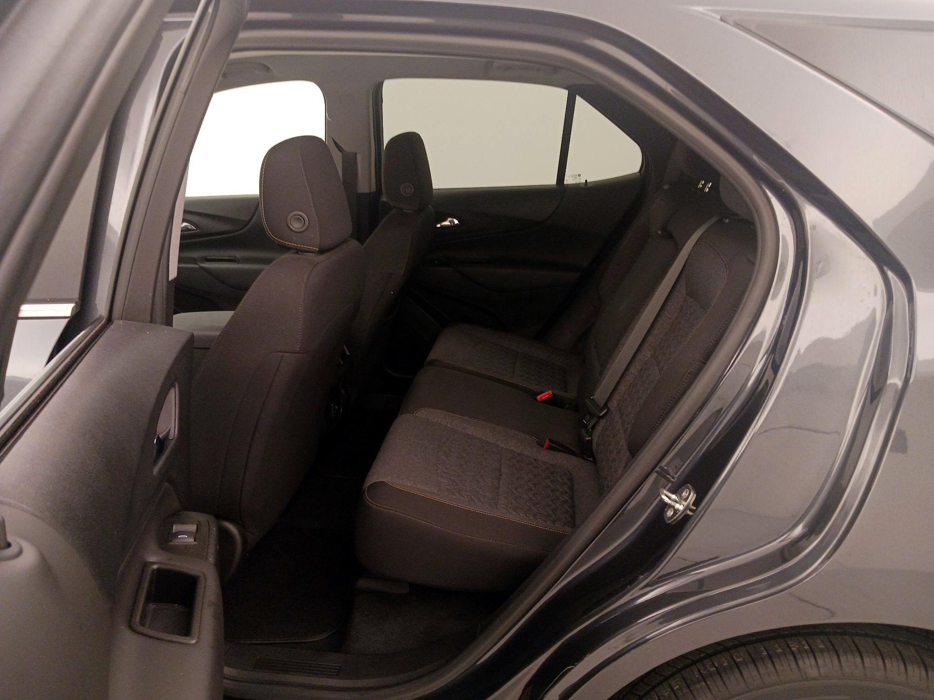 Thumbnail: 2022 Chevrolet Equinox - 19