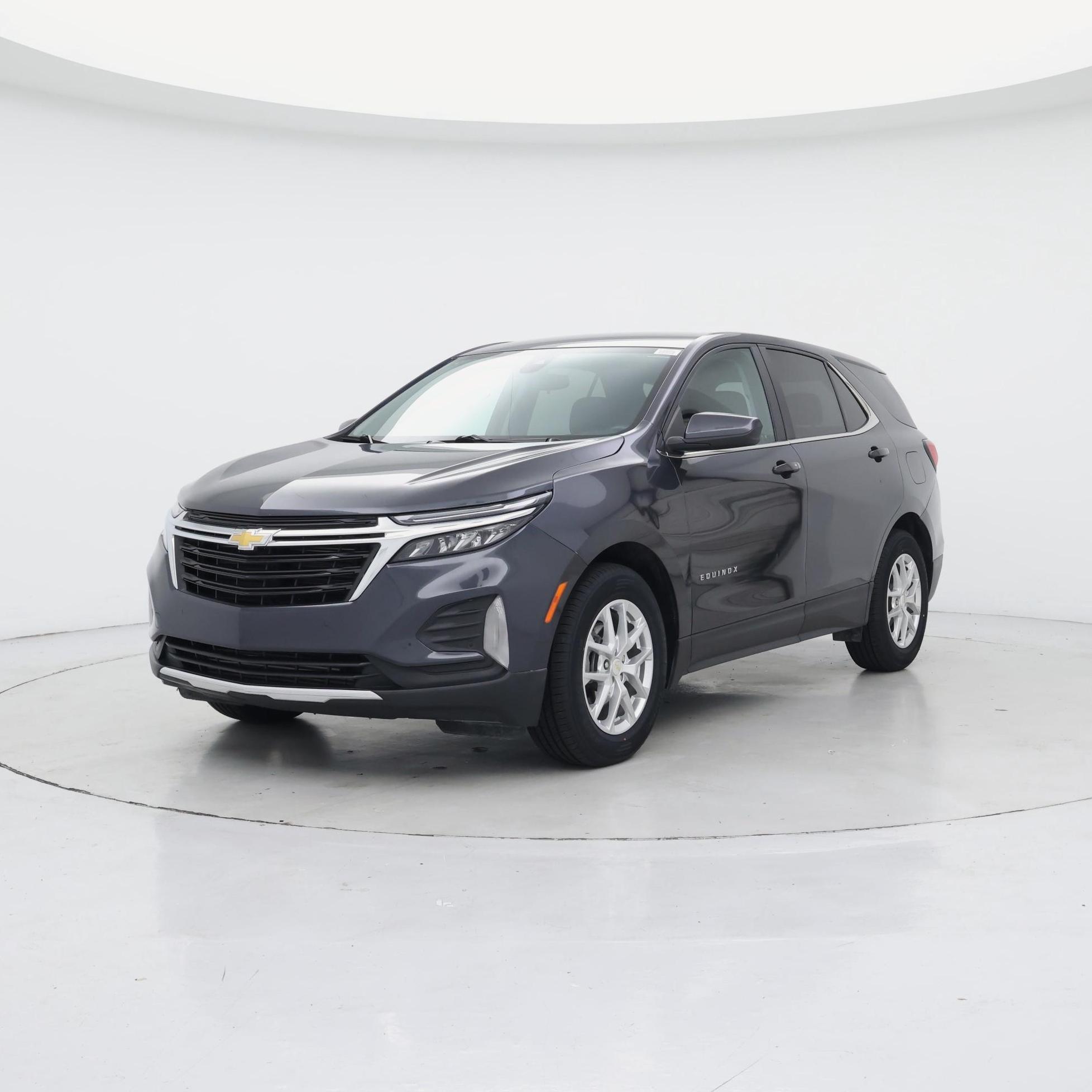 Thumbnail: 2022 Chevrolet Equinox - 4