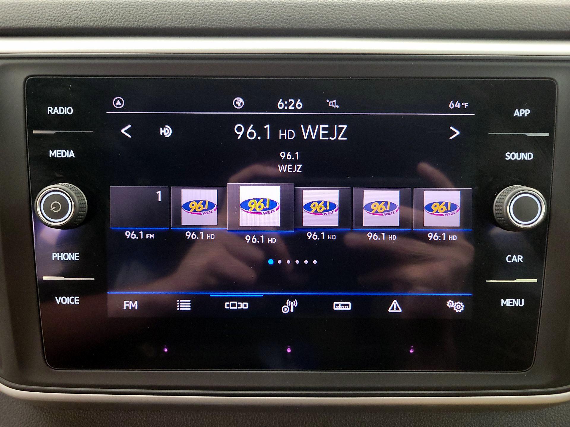 Thumbnail: 2021 Volkswagen Atlas - 15