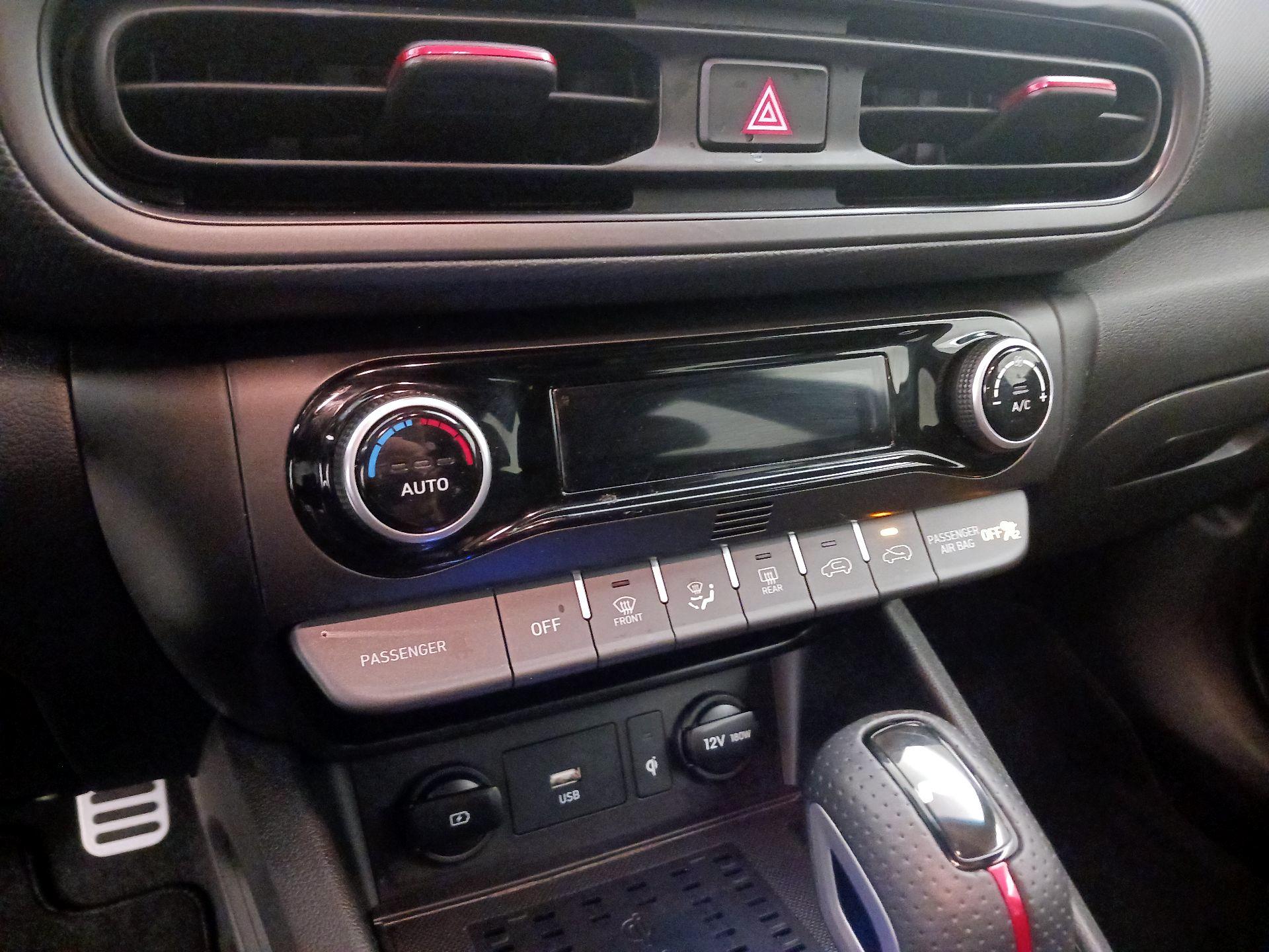 Thumbnail: 2022 Hyundai Kona - 16