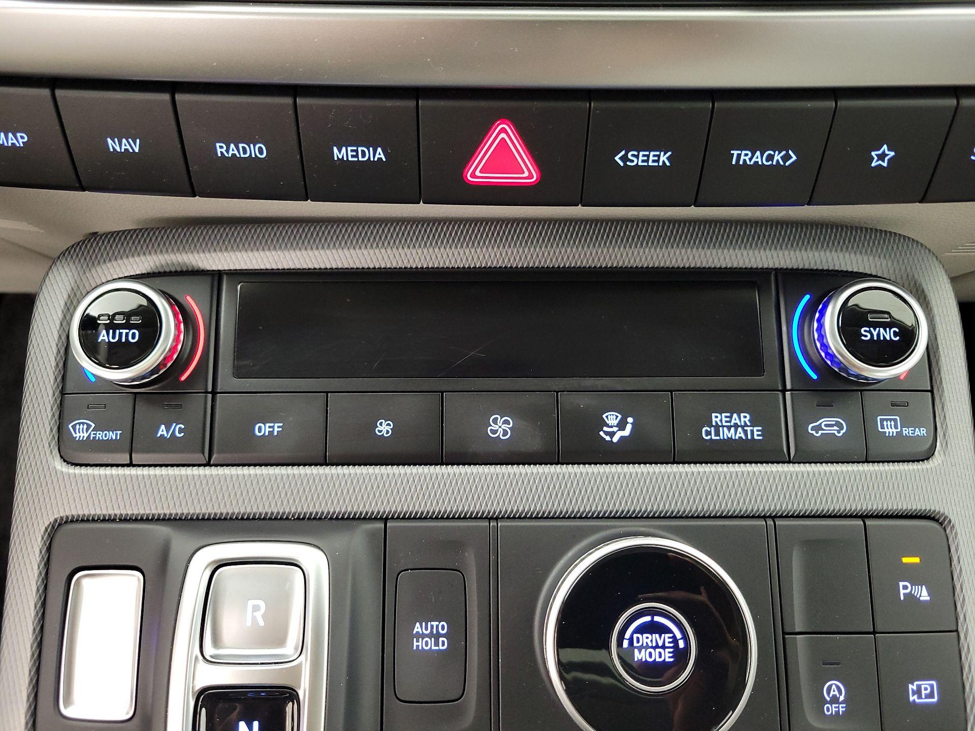 Thumbnail: 2023 Hyundai Palisade - 17