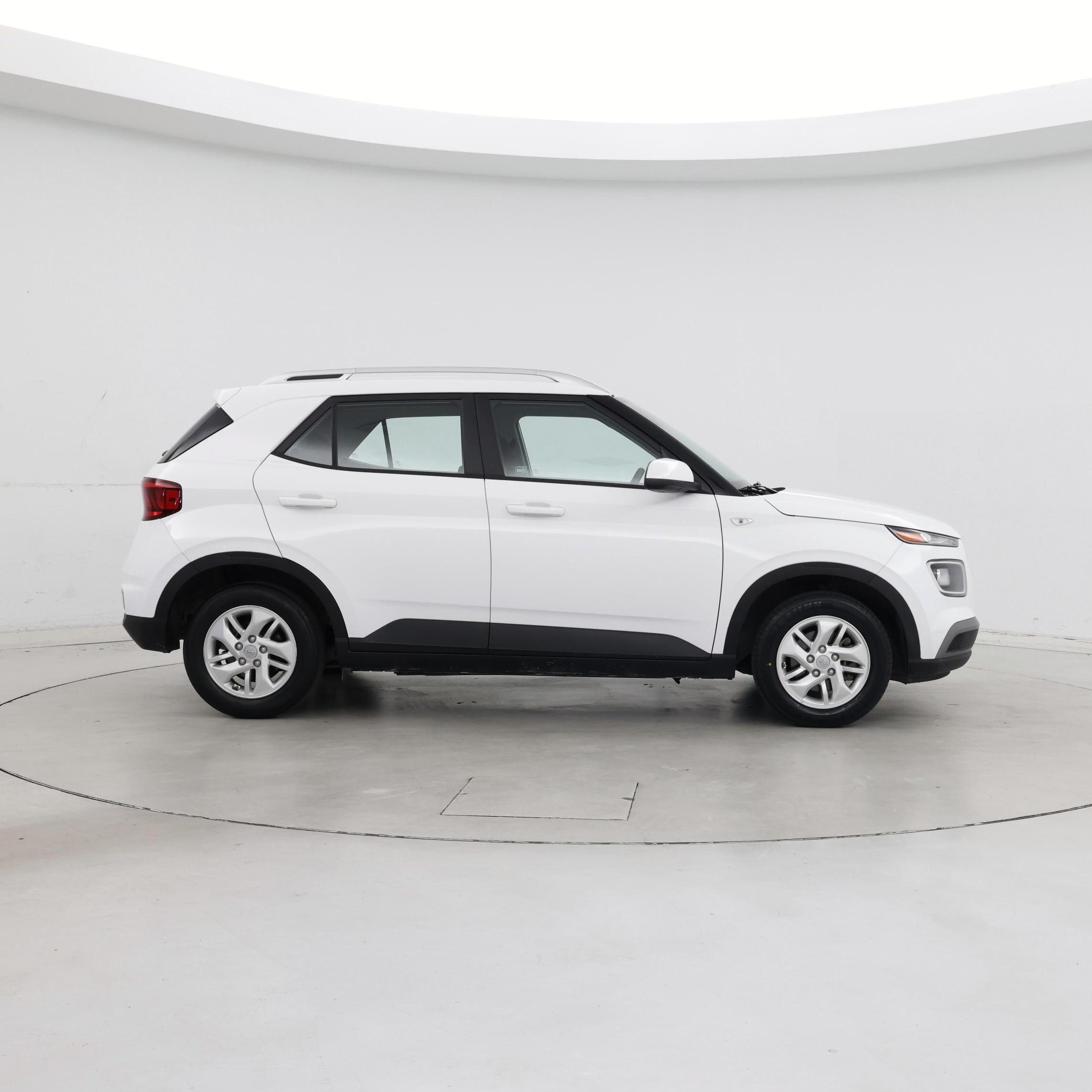 Thumbnail: 2020 Hyundai Venue - 7