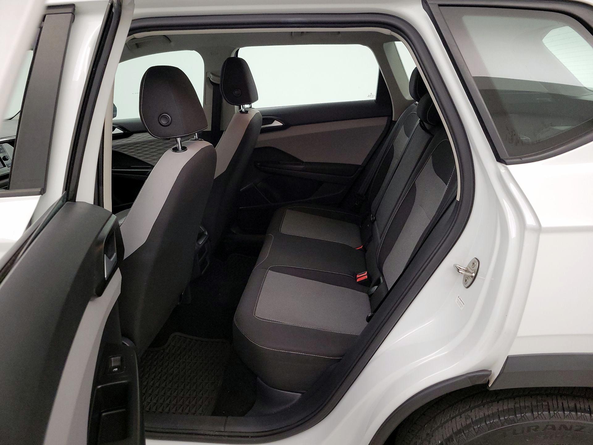 Thumbnail: 2022 Volkswagen Taos - 19