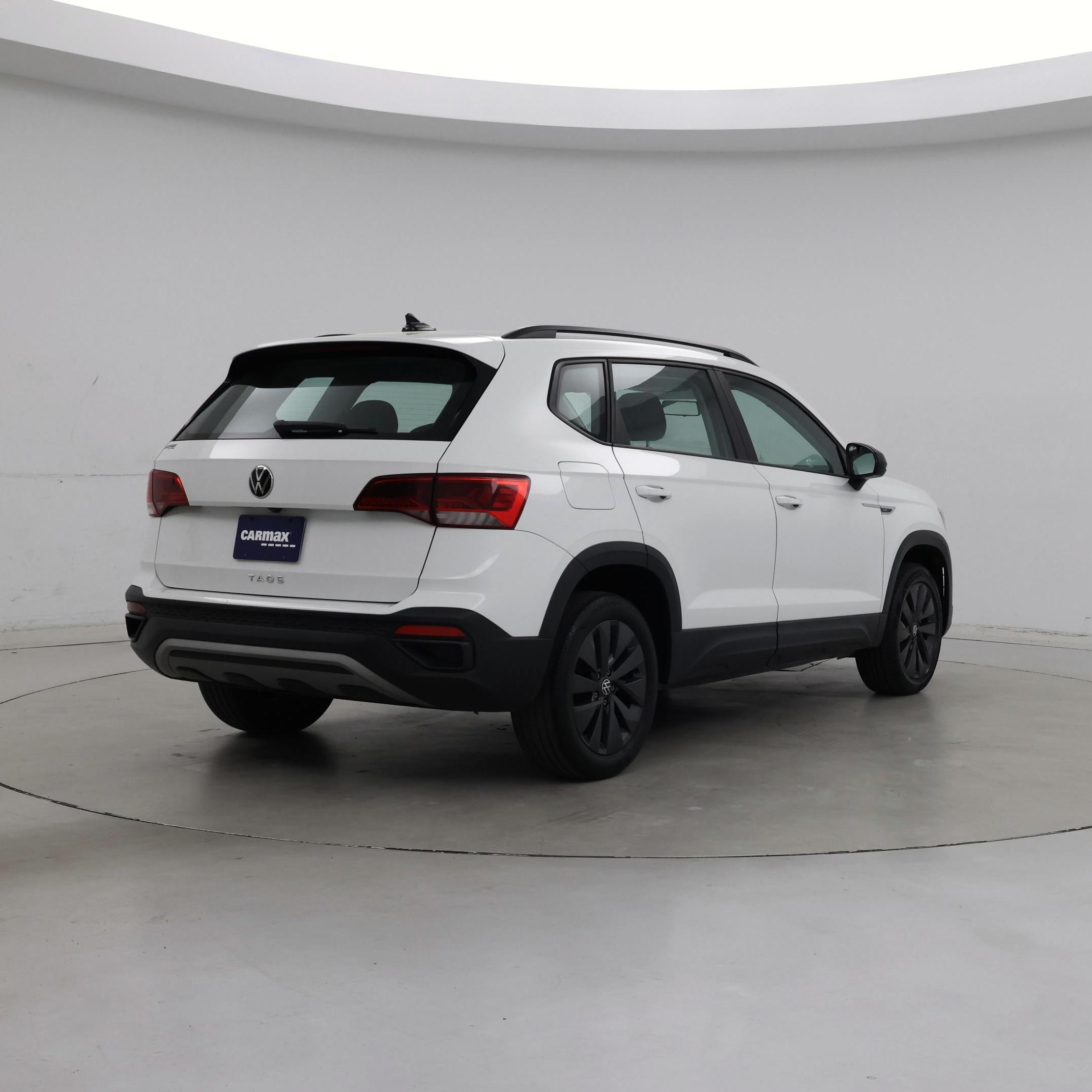 Thumbnail: 2022 Volkswagen Taos - 8