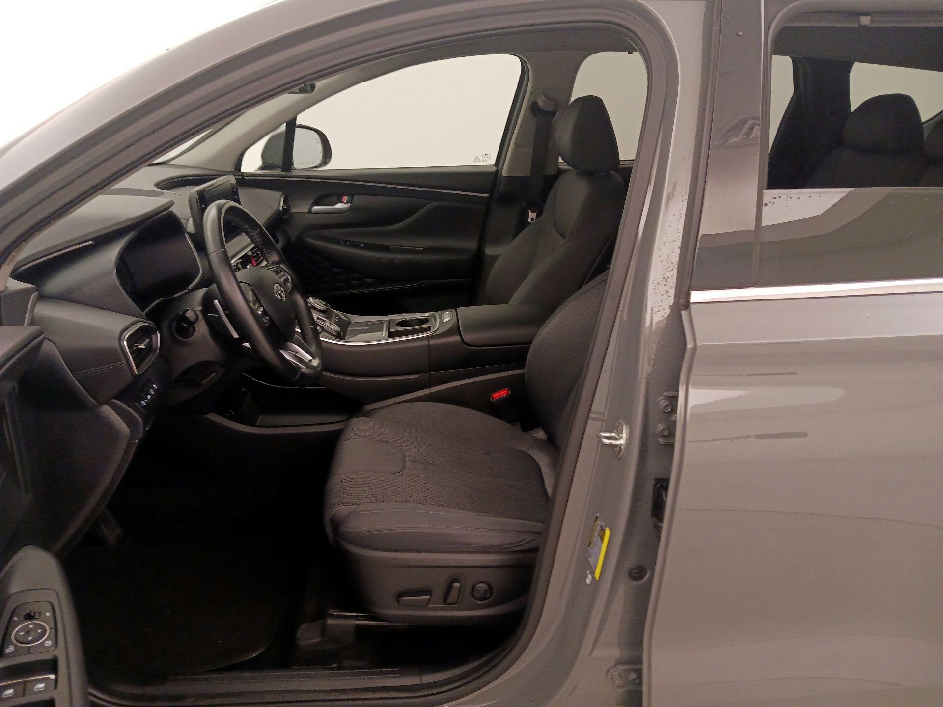 Thumbnail: 2022 Hyundai Santa Fe - 11