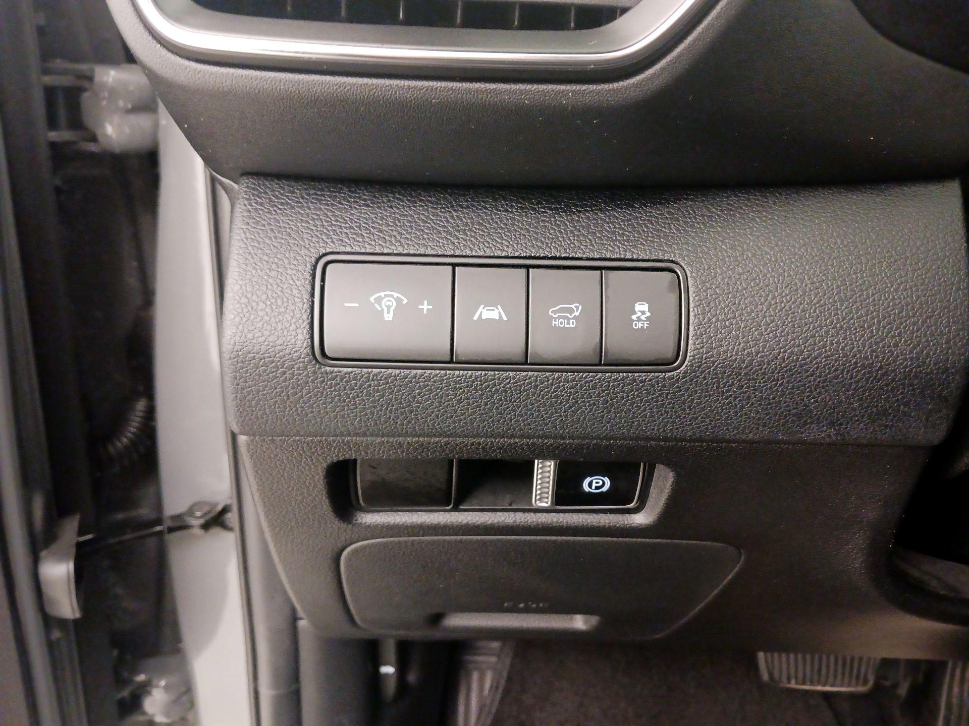 Thumbnail: 2022 Hyundai Santa Fe - 13