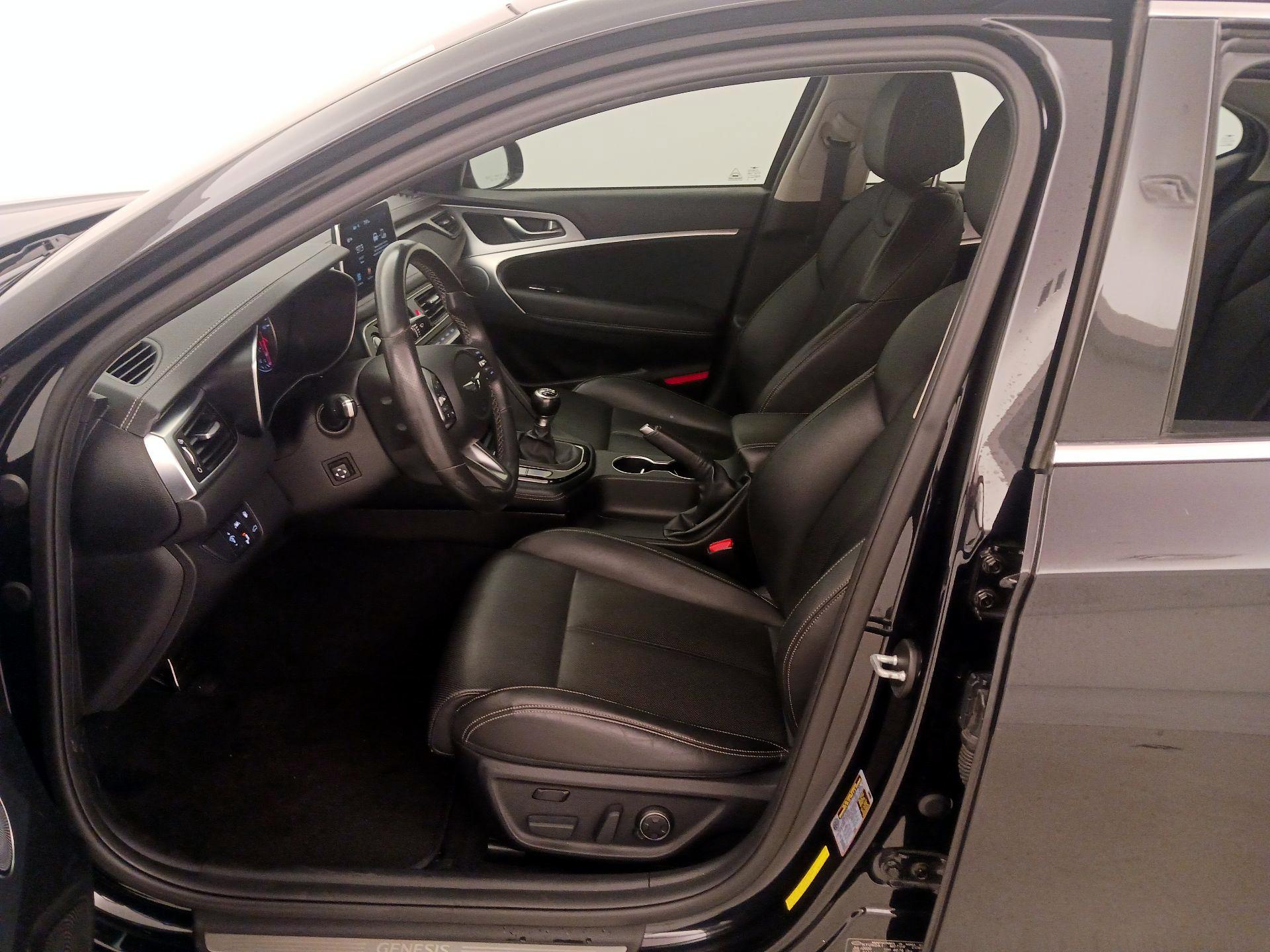 Thumbnail: 2021 Genesis G70 - 11